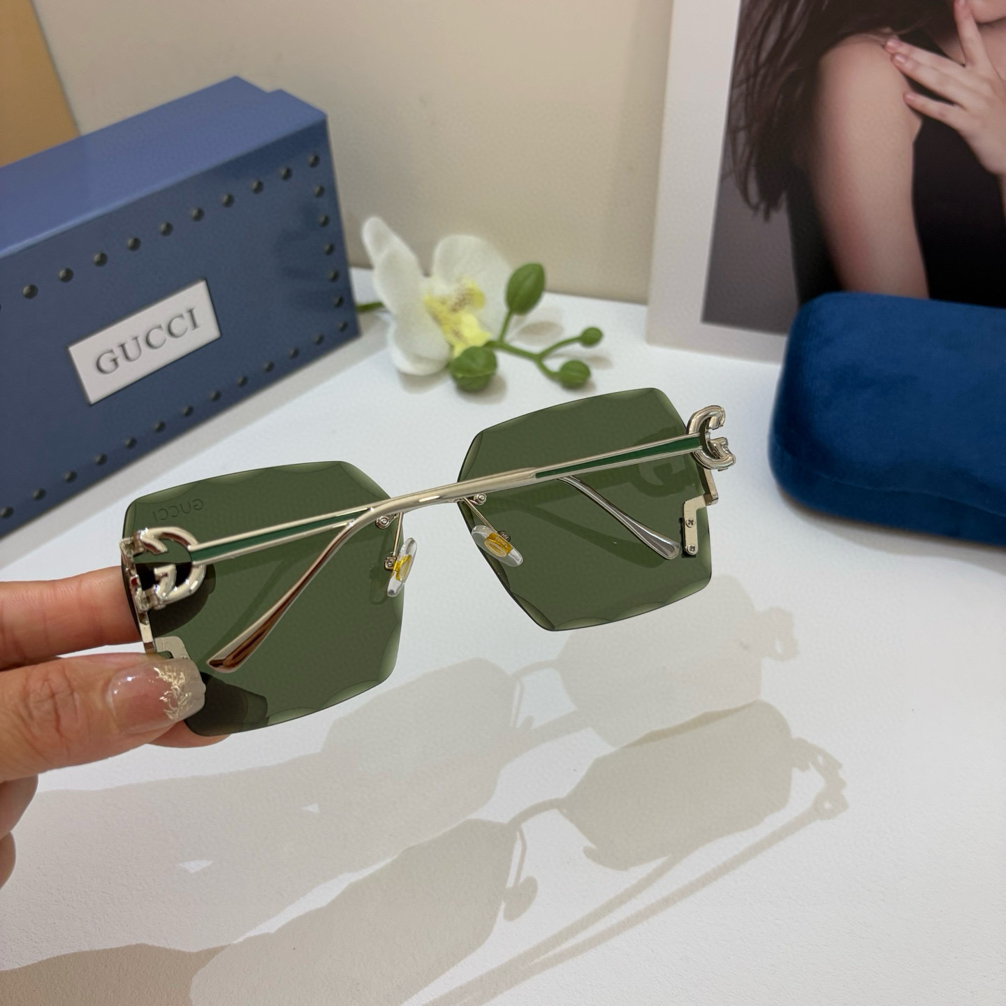 “Gucchi’s High-Quality Red-Tide Sunglasses: Spring 2025 Fashion Boom” - 图片 4