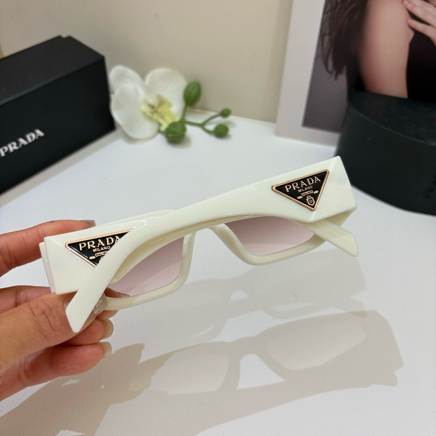 P245 PRADA Prada, a new party party for men and women with sunglasses and sunglasses - 图片 4