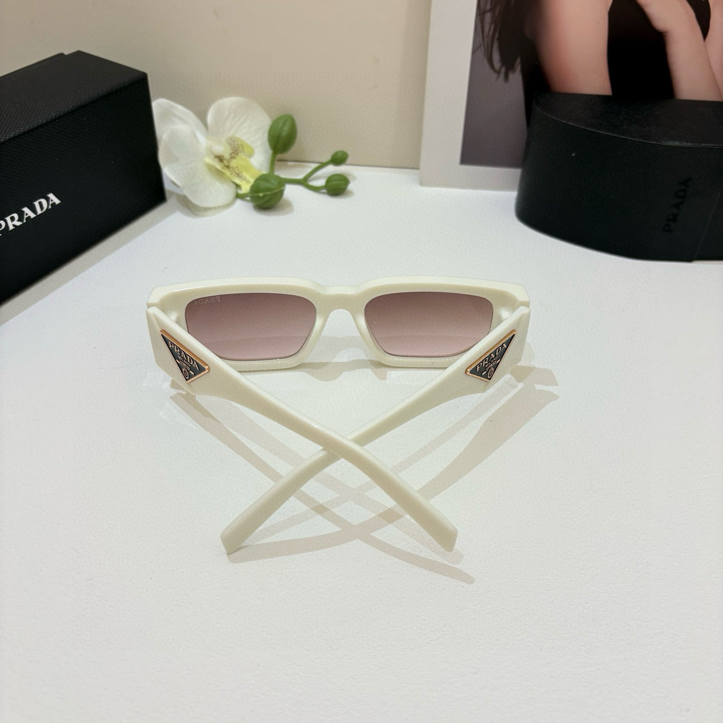 P245 PRADA Prada, a new party party for men and women with sunglasses and sunglasses - 图片 8