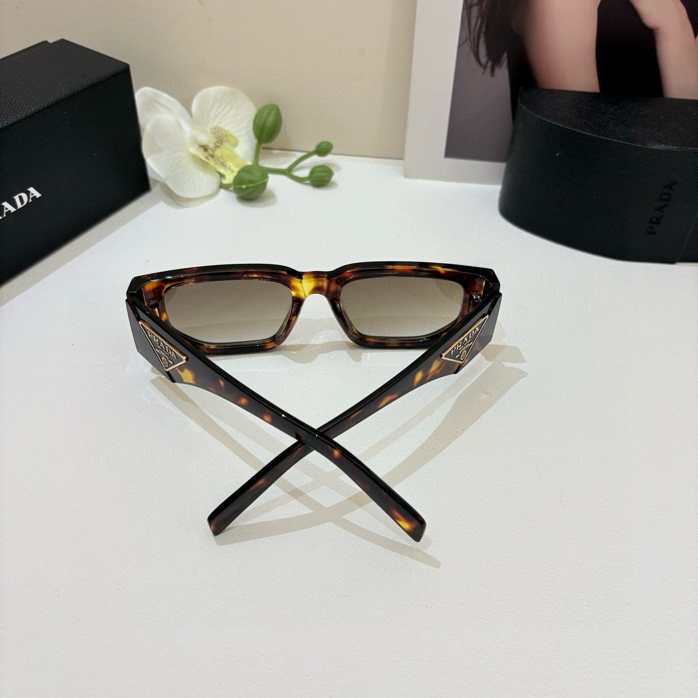 P245 PRADA Prada, a new party party for men and women with sunglasses and sunglasses - 图片 7