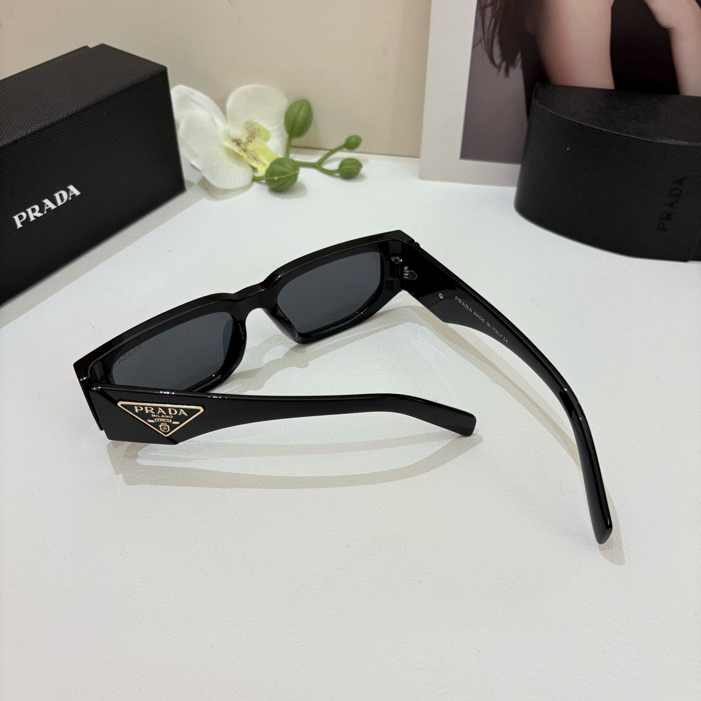 P245 PRADA Prada, a new party party for men and women with sunglasses and sunglasses - 图片 7