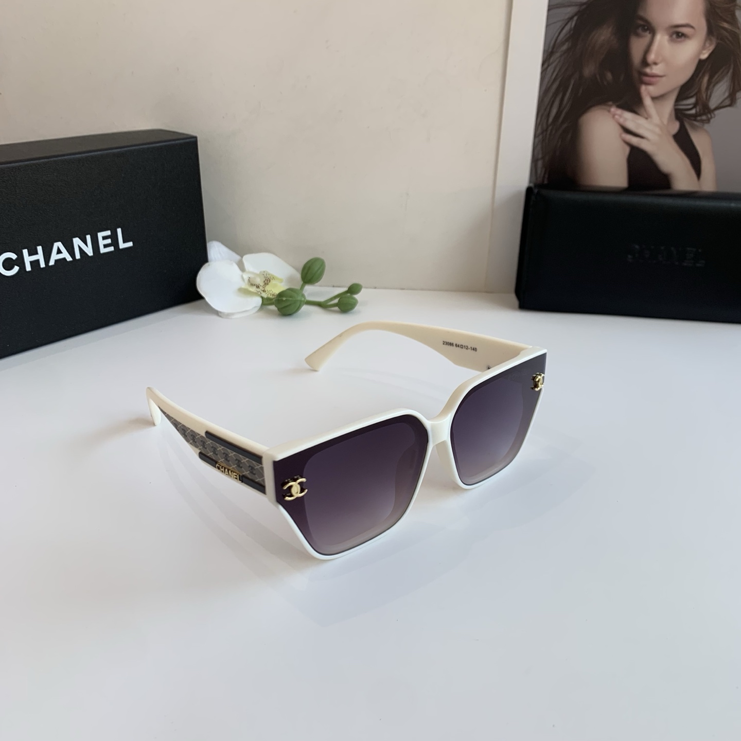 NO:376641,CHANEL 2025 new sunglasses European and American style internet celebrity sunglasses Counter synchronization Fashion trendy glasses sunglasses sunglasses, glasses, chanel, chanel19860909CHANEL 香奈儿 2025新款太阳镜 欧美风网红款墨镜 专柜同步 时尚潮流款眼镜墨镜太阳镜,眼镜,chanel,chanel,glasses