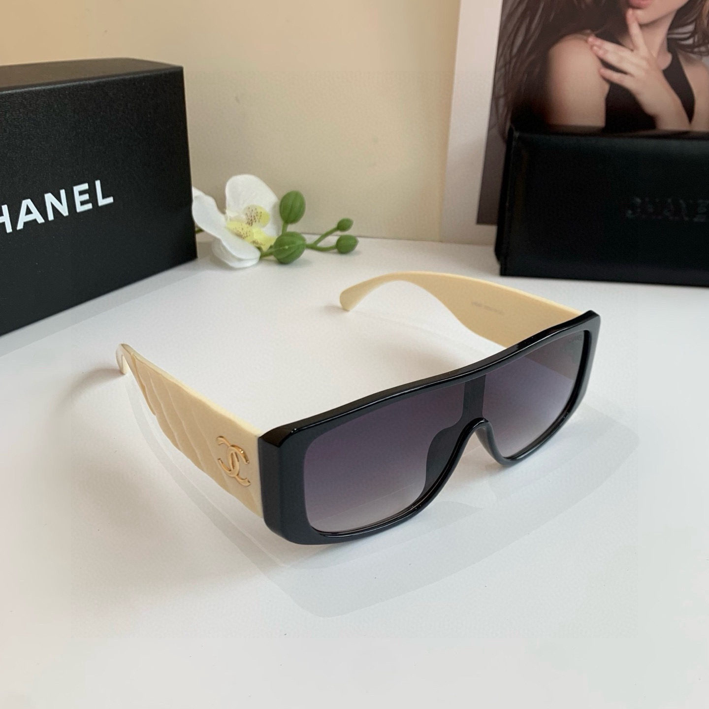 NO:765479,CHANEL Chanel 2025 new sunglasses European and American style Internet celebrity sunglasses counter synchronization fashion trend glasses sunglasses sunglasses, glasses, chanel, chanel19860909CHANEL 香奈儿 2025新款太阳镜 欧美风网红款墨镜 专柜同步 时尚潮流款眼镜墨镜太阳镜,眼镜,chanel,chanel,glasses