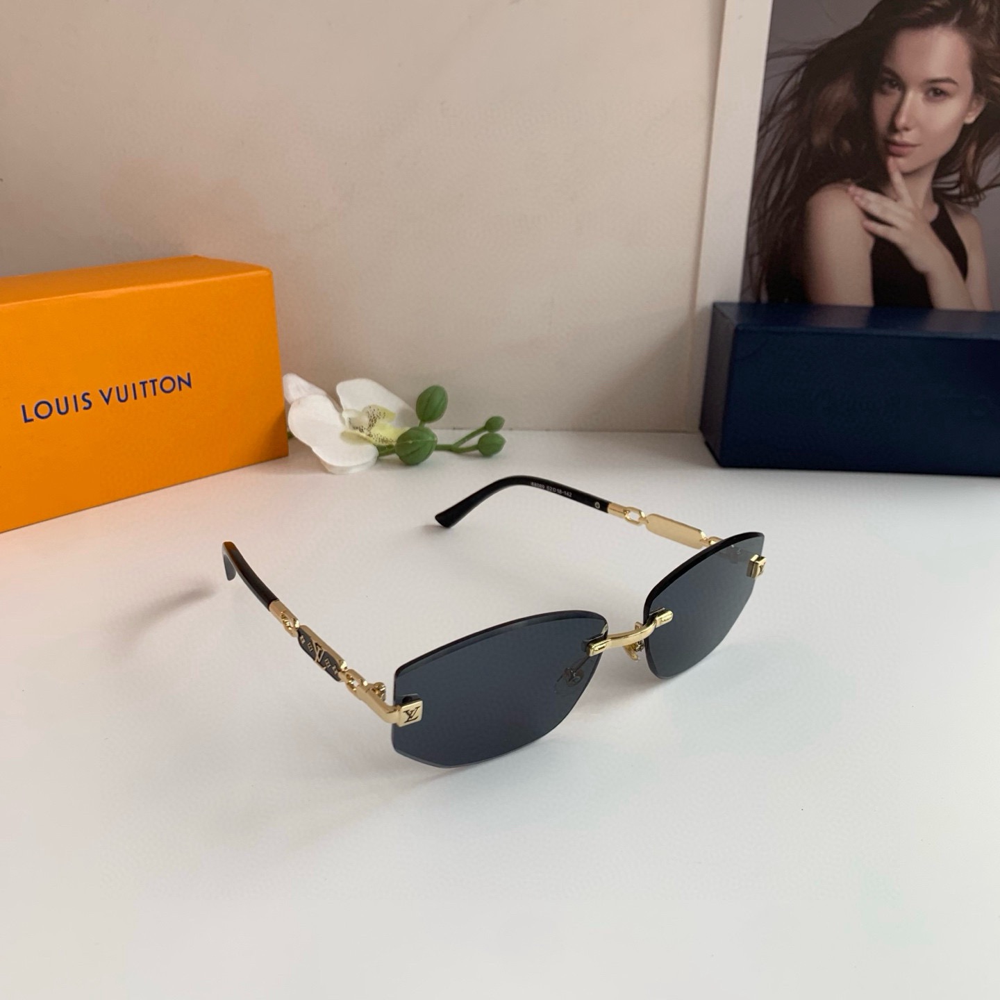 NO:953214,LV Louis Vuitton 2025 new frameless simple fashion sunglasses, versatile and trendy sunglasses, exquisite sun visors for men and women!  glasses, sunglasses, sunglasses, glasses, louis vuitton, louis vuitton19860909LV 路易威登 2025新款无镜框简约时尚太阳镜 百搭潮流墨镜 男女精致遮阳镜！眼镜墨镜太阳镜,眼镜,louis vuitton,louis vuitton,glasses