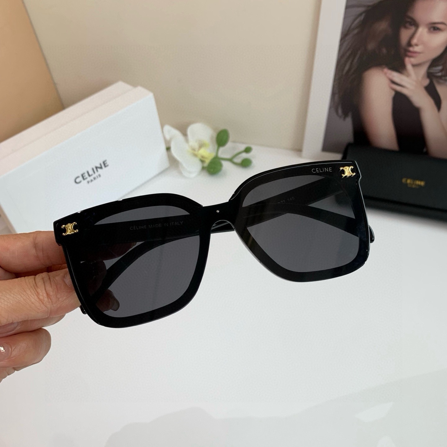 NO:885063,Celine Arc de Triomphe Square Frame Sunglasses Men's and Women's Outdoor Sunglasses Versatile Travel Driving Sunglasses!  glasses, sunglasses, sunglasses, glasses, celine, celine19860909Celine赛琳 凯旋门方框太阳镜 男女户外遮阳眼镜 百搭出游驾驶墨镜！眼镜墨镜太阳镜,眼镜,celine,celine,glasses