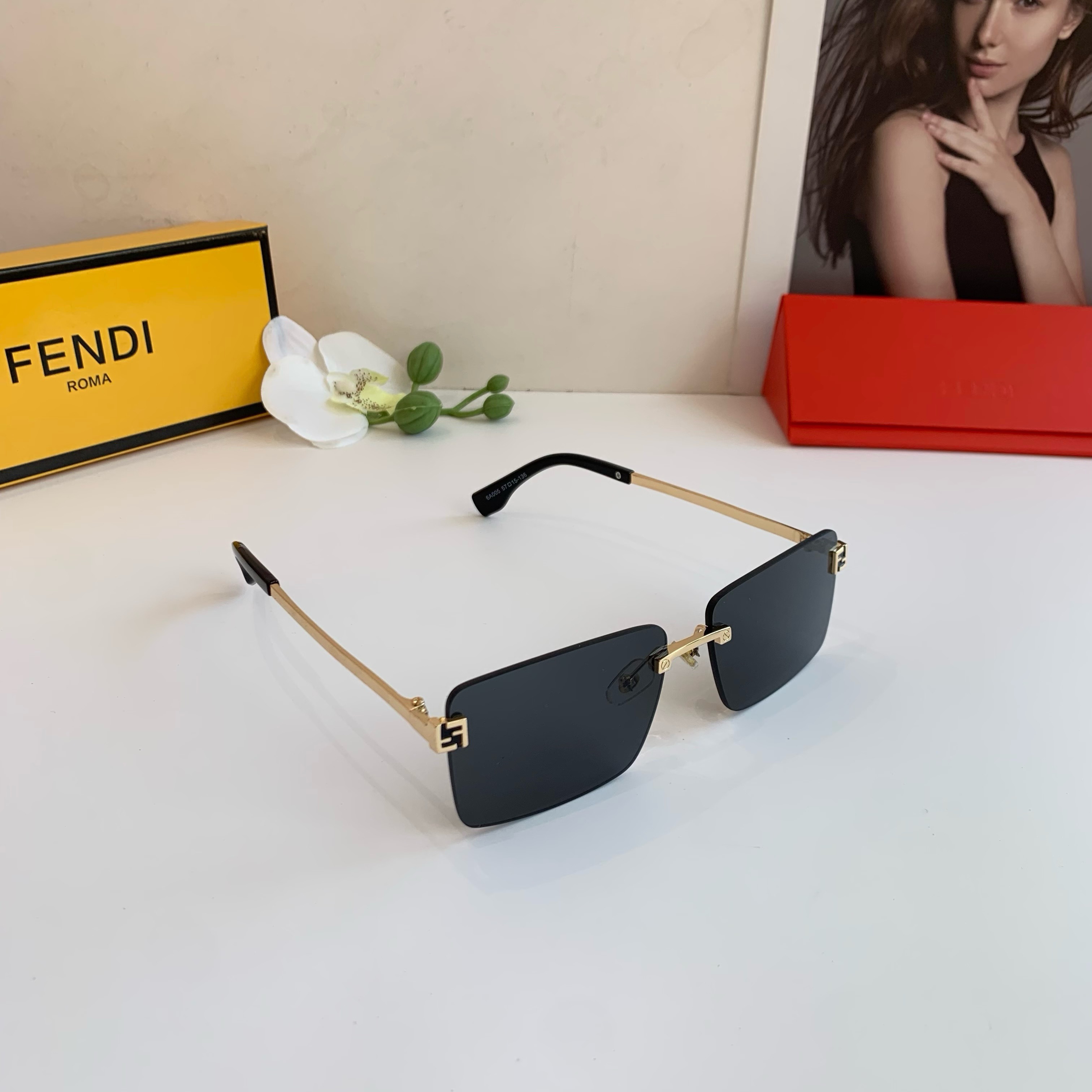 NO:866717,FENDI Fendi's new double F sunglasses, the trendy king of frameless sunglasses, can be worn by both men and women ~ the most versatile style!  glasses, sunglasses, sunglasses, glasses, fendi, fendi19860909FENDI芬迪 新款双F太阳镜 无镜框墨镜潮流王 男女都可以戴噢~最百搭的款式！眼镜墨镜太阳镜,眼镜,fendi,fendi,glasses