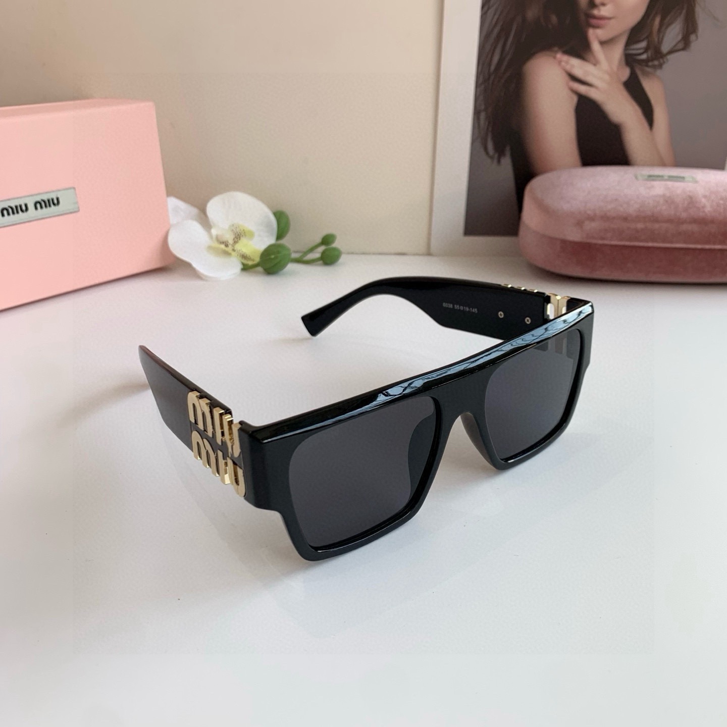 NO:866640,MIUMIU new sunglasses for men and women, high-end sun protection square frames, European and American fashion glasses, giant slimming Korean sunglasses, sunglasses, sunglasses, glasses, miumiu19860909缪缪MIUMIU 新款墨镜男女高级感防晒方框欧美时尚眼镜 巨显瘦韩系太阳眼镜眼镜墨镜太阳镜,眼镜,miumiu,glasses