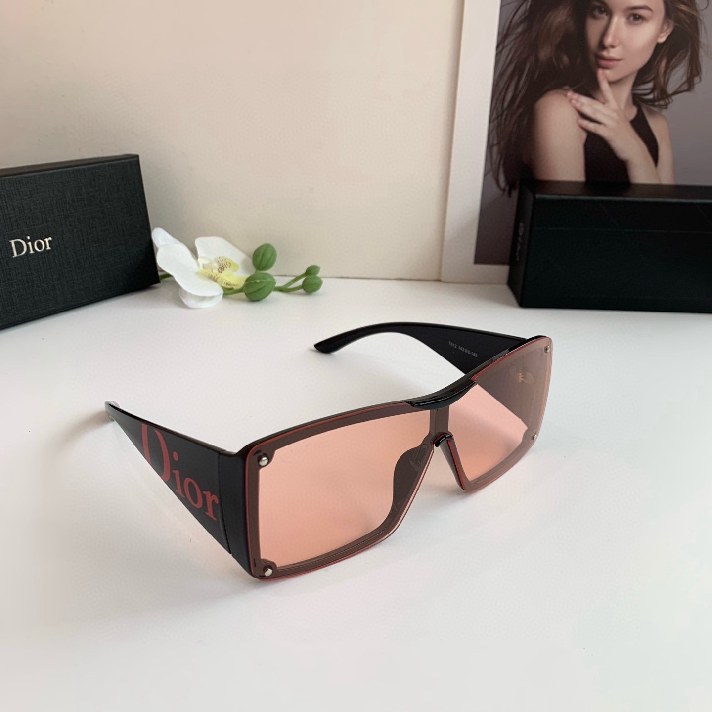NO:866668,Dior Dior new fashion one-piece sunglasses, men's and women's sunglasses, European and American personality ins style internet celebrity fashion sunglasses glasses sunglasses sunglasses, glasses, dior, dior19860909Dior迪奥 新款时尚连体片太阳镜 男女款墨镜 欧美个性ins风网红时尚太阳眼镜眼镜墨镜太阳镜,眼镜,dior,dior,glasses