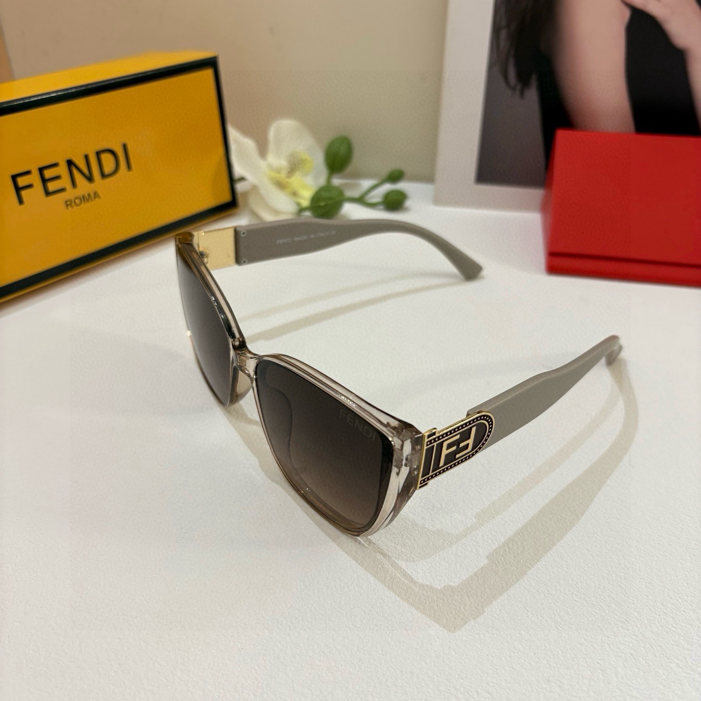 fendi glasses FENDIFendi — photo 2