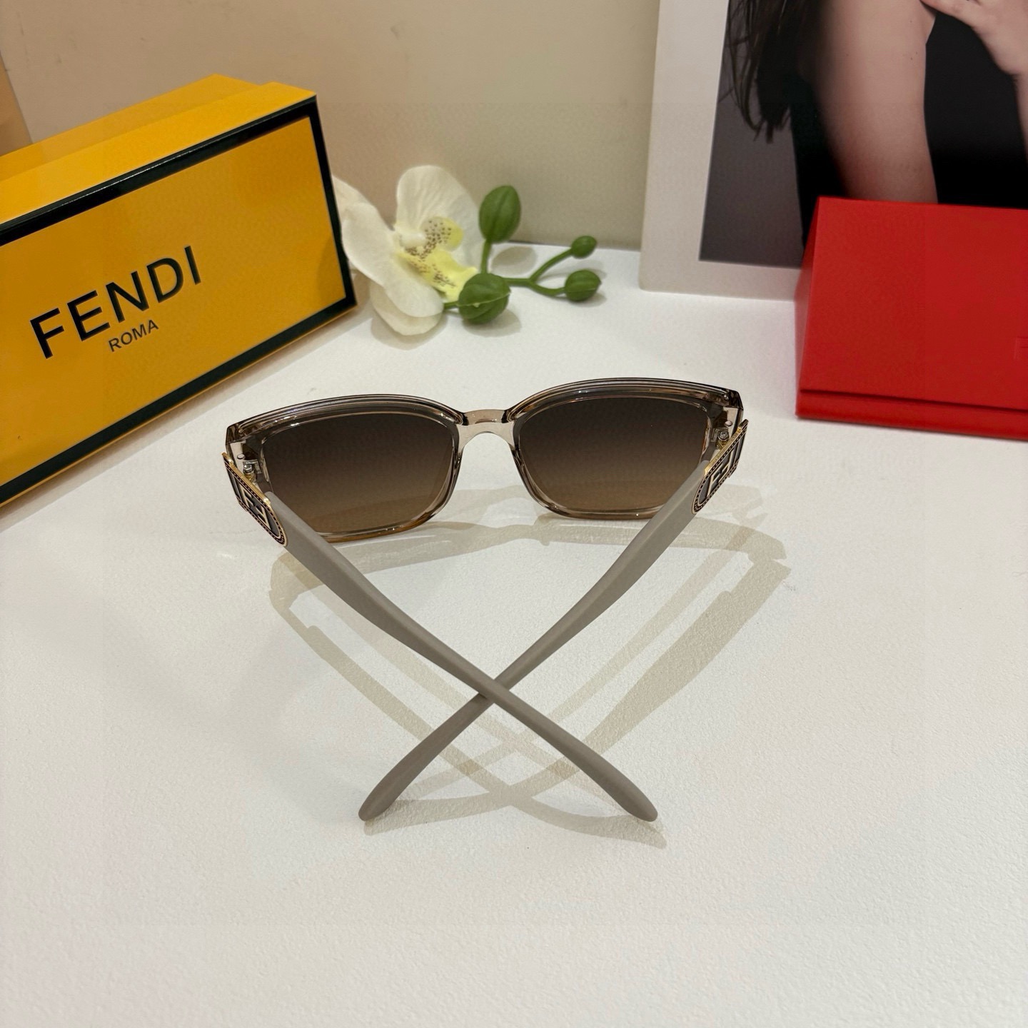 fendi glasses FENDIFendi — photo 5