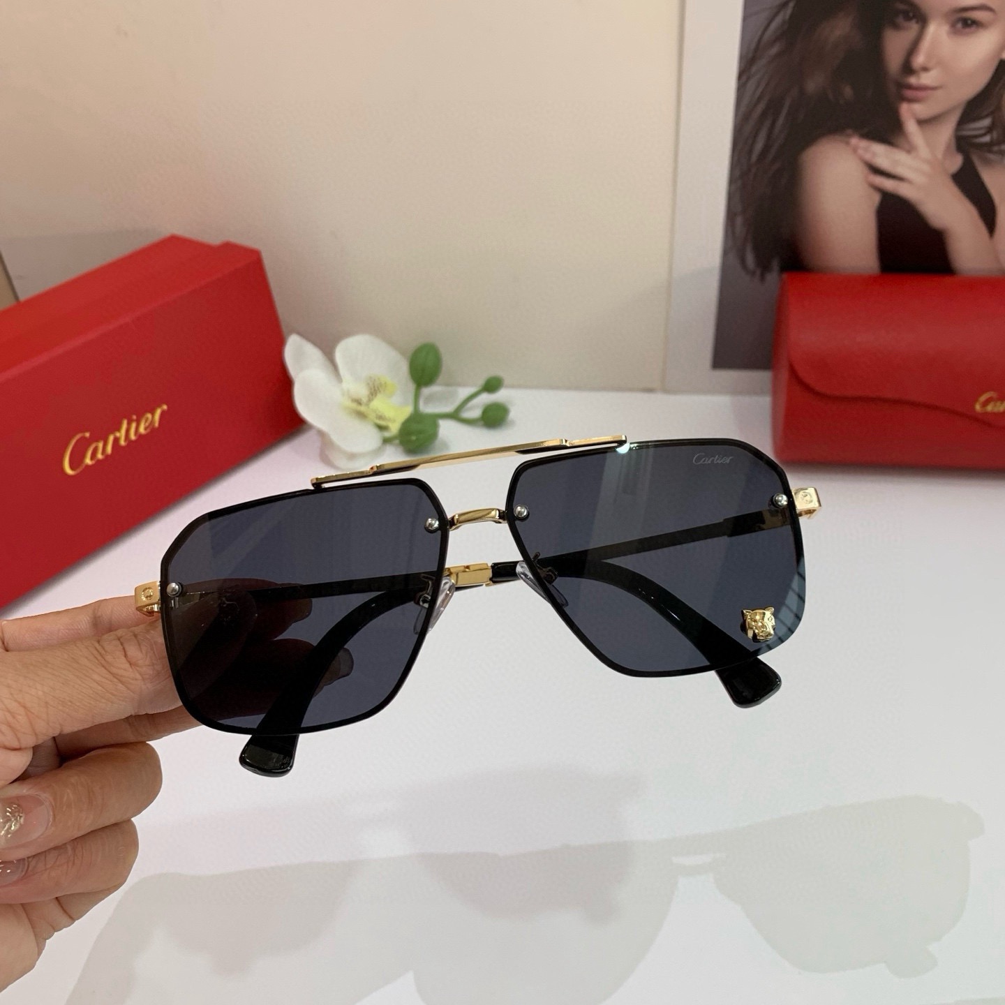 NO:765409,Cartier Cartier's new square sunshade glasses, fashionable and handsome men's and women's trendy sunglasses, outdoor driving and travel sunglasses!  glasses, sunglasses, sunglasses, glasses, cartier, cartier19860909Cartier卡地亚 新款方形遮阳眼镜 时尚帅气男女潮流墨镜 户外驾驶旅游太阳镜！眼镜墨镜太阳镜,眼镜,cartier,cartier,glasses