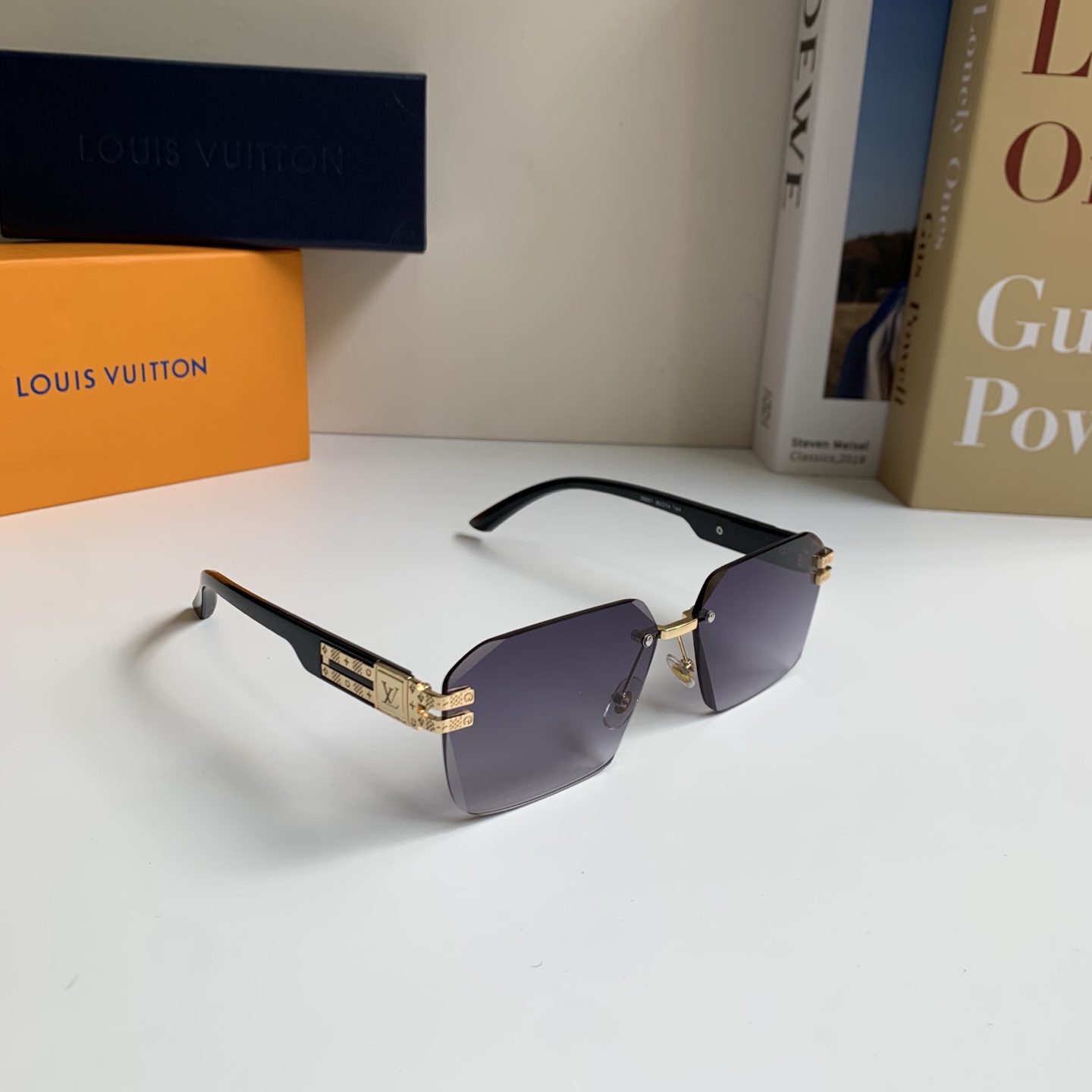 NO:885169,LV Louis Vuitton's new metal frameless men's and women's sunglasses, outdoor bright sunglasses, fashionable, personalized and versatile trendy glasses!  glasses, sunglasses, sunglasses, glasses, louis vuitton, louis vuitton19860909LV 路易威登 新款金属无镜框男女款墨镜 户外强光太阳镜 时尚个性百搭潮流眼镜！眼镜墨镜太阳镜,眼镜,louis vuitton,louis vuitton,glasses