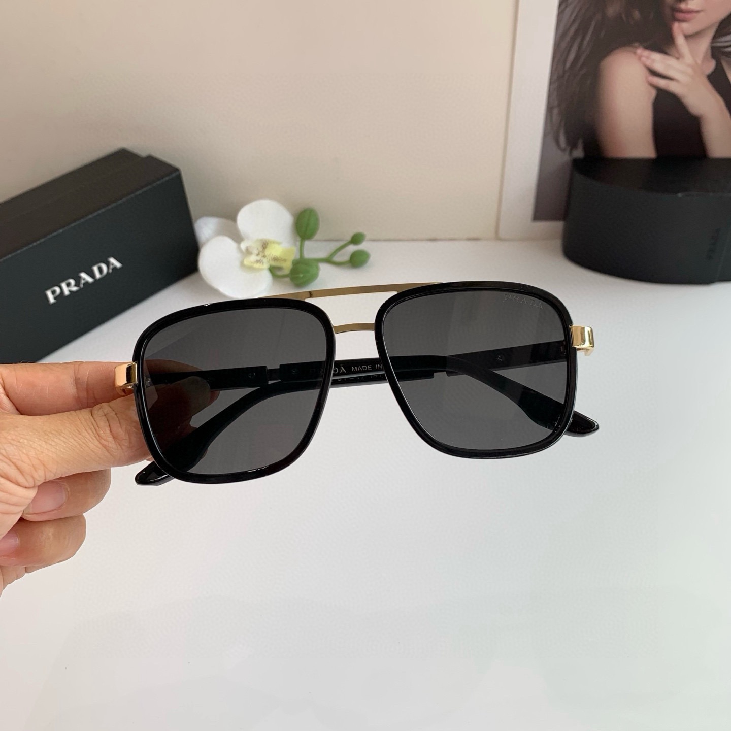 NO:926931,PRADA Prada high-quality new casual square-frame sunglasses, anti-UV sunglasses, high-end retro ins style glasses, sunglasses, sunglasses, glasses, prada, prada19860909PRADA普拉达 高品质新款休闲方框太阳镜 防紫外线遮阳墨镜 高级感复古ins风眼镜眼镜墨镜太阳镜,眼镜,prada,prada,glasses