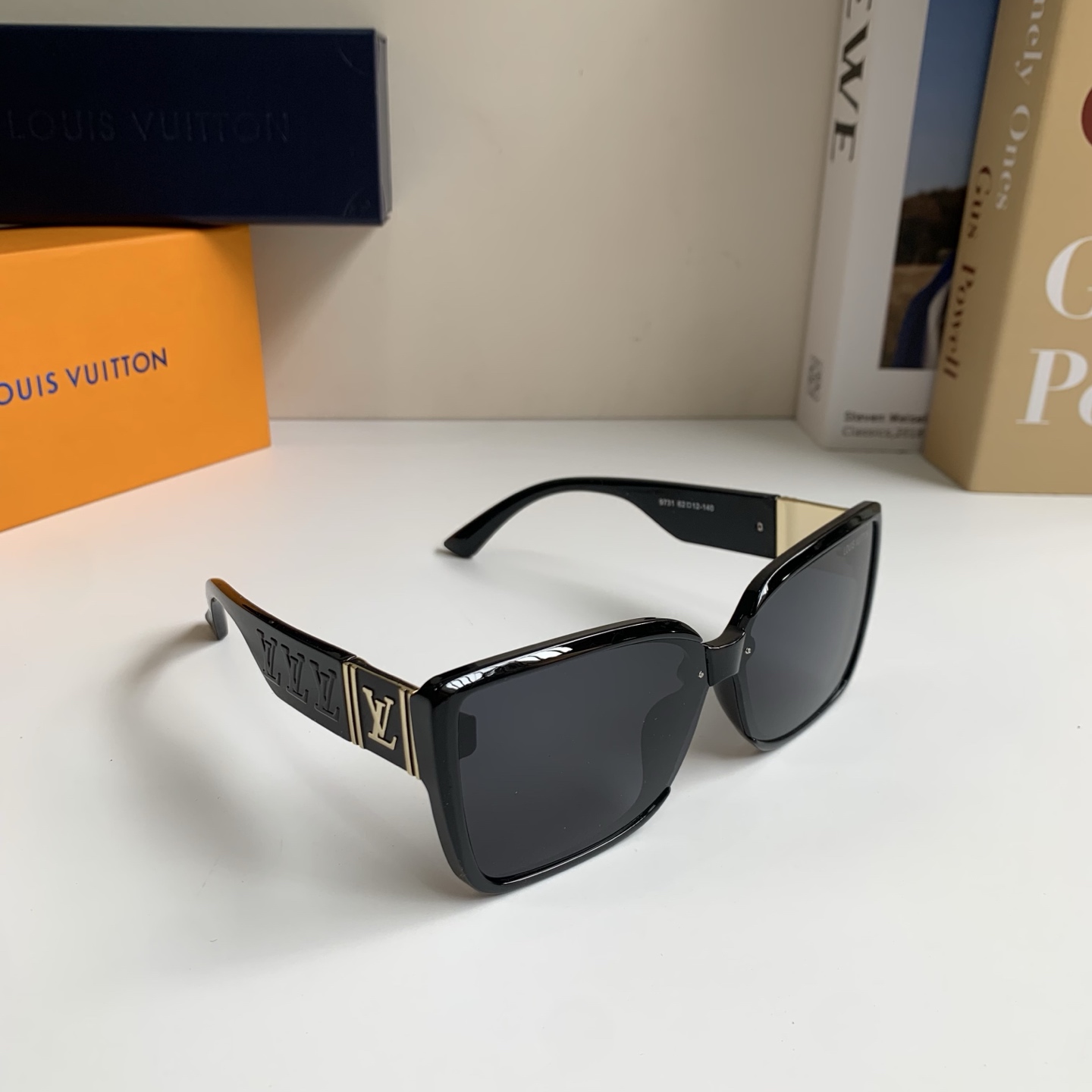 NO:825064,LV Louis Vuitton 2026 classic simple fashion sunglasses, versatile and trendy sunglasses, exquisite sun visors for men and women!  glasses, sunglasses, sunglasses, glasses, louis vuitton, louis vuitton19860909LV 路易威登 2026经典简约时尚太阳镜 百搭潮流墨镜 男女精致遮阳镜！眼镜墨镜太阳镜,眼镜,louis vuitton,louis vuitton,glasses