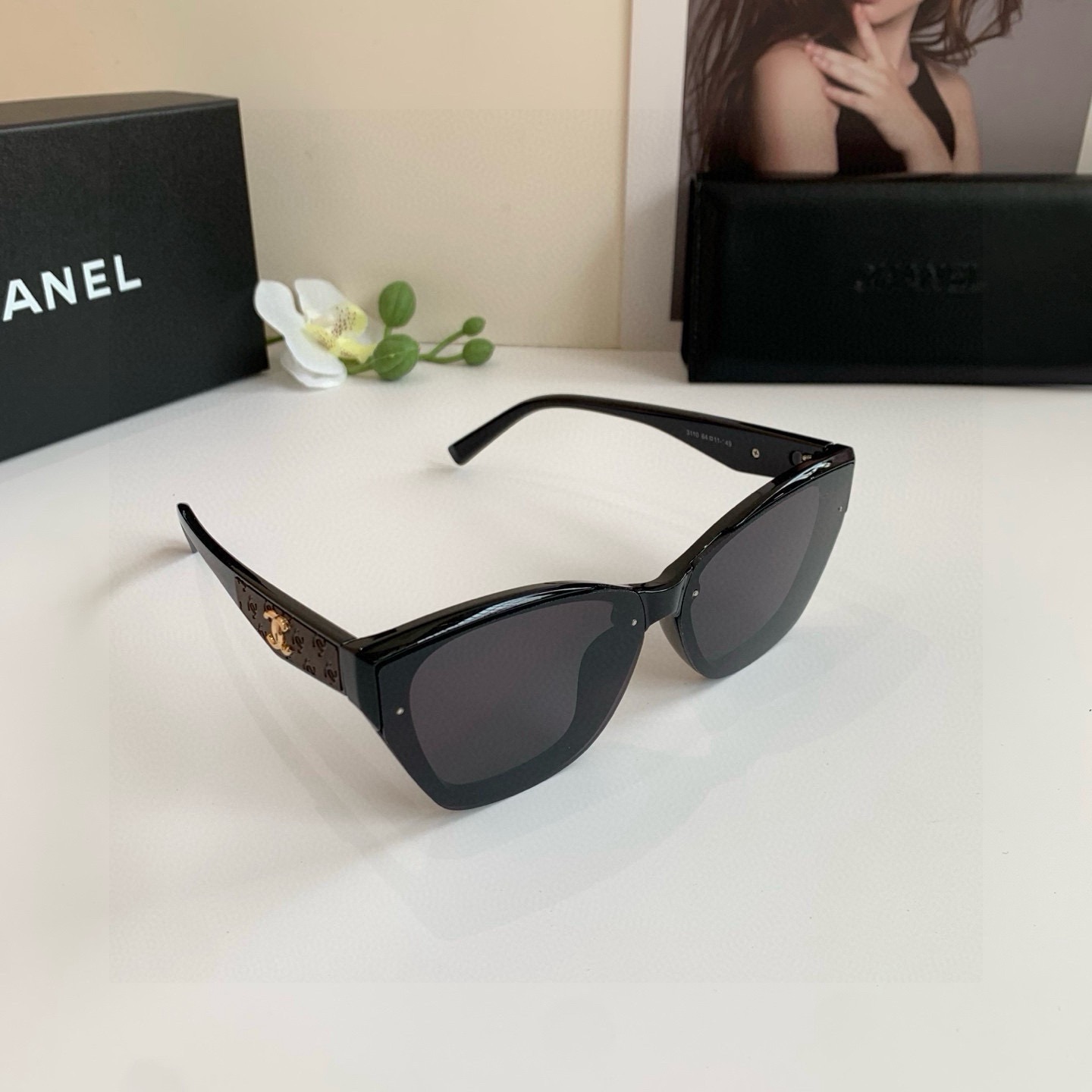 NO:865255,CHANEL Chanel European and American square-frame sunglasses, fashionable and trendy sunshade glasses, versatile travel and driving sunglasses for men and women!  glasses, sunglasses, sunglasses, glasses, chanel, chanel19860909CHANEL香奈儿 欧美方框太阳镜 时尚潮流遮阳眼镜 男女款百搭出游驾驶墨镜！眼镜墨镜太阳镜,眼镜,chanel,chanel,glasses
