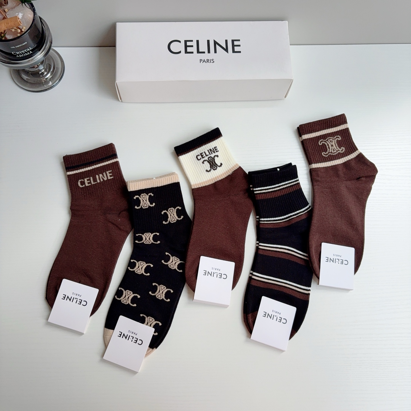 配包装（一盒5双） CELINE  赛琳 新款船袜！纯棉面料，专柜同步中筒袜子，💛大牌出街，潮人必备🔥超好搭