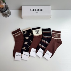 配包装(一盒5双) CELINE 赛琳 新款船袜!纯棉面料,专柜同步中筒袜子,💛大牌出街,潮人必备🔥超好搭 配包装(一盒5双) CELINE 赛琳 新款船袜!纯棉面料,专柜同步中筒袜子,💛大牌出街,潮人必备🔥超好搭