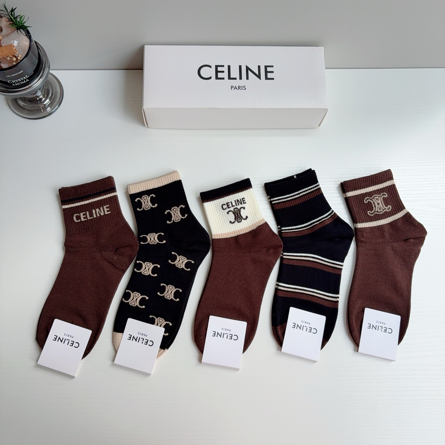 配包装（一盒5双） CELINE  赛琳 新款船袜！纯棉面料，专柜同步中筒袜子，💛大牌出街，潮人必备🔥超好搭