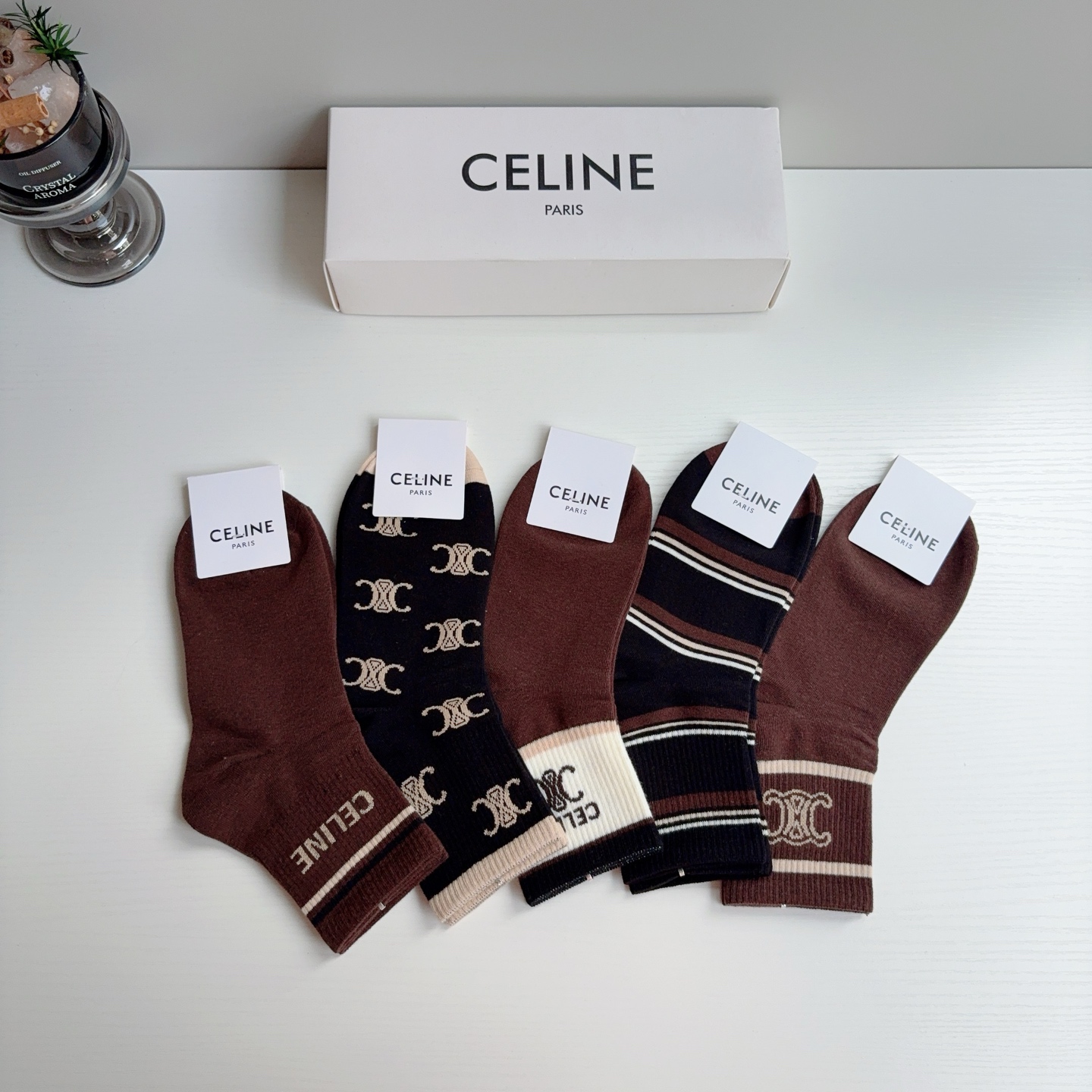 配包装（一盒5双） CELINE  赛琳 新款船袜！纯棉面料，专柜同步中筒袜子，💛大牌出街，潮人必备🔥超好搭