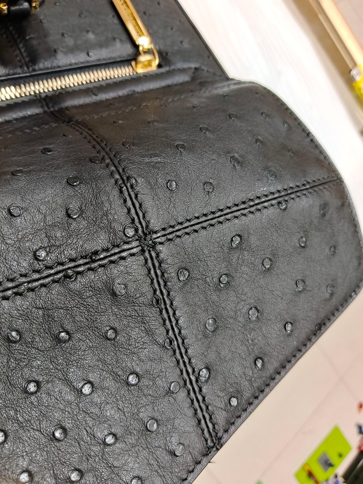 Hermès STEFANO Ricci, customer ordered eagle-headed ostrich casual briefcase on 39.27.10! 11 enters the instant delivery stage... Customer orders