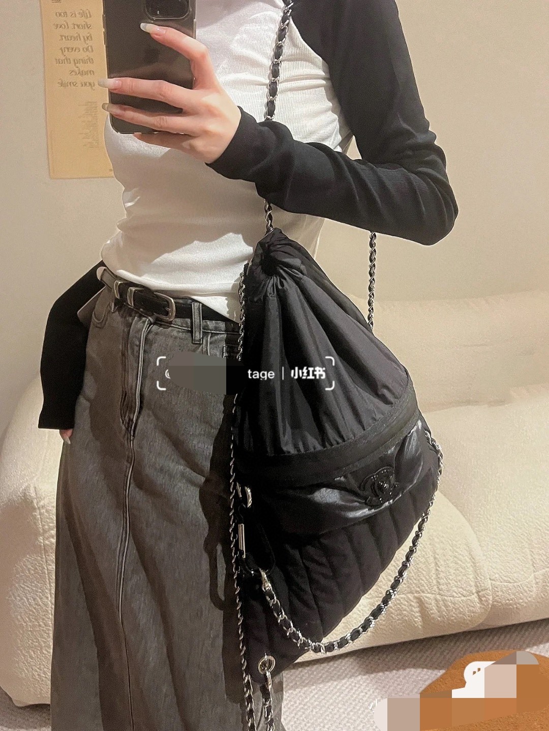 CHANEL backpack Jennie's same style, nylon material, very light weight, cool design with acrylic chanel logo on the side, chain buckle, fusion of
