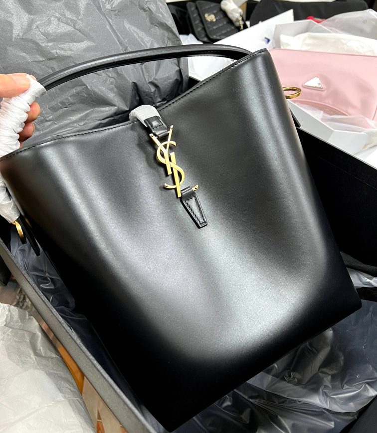 Saint Laurent Focus on YSLs popular buckets, which are in short supply