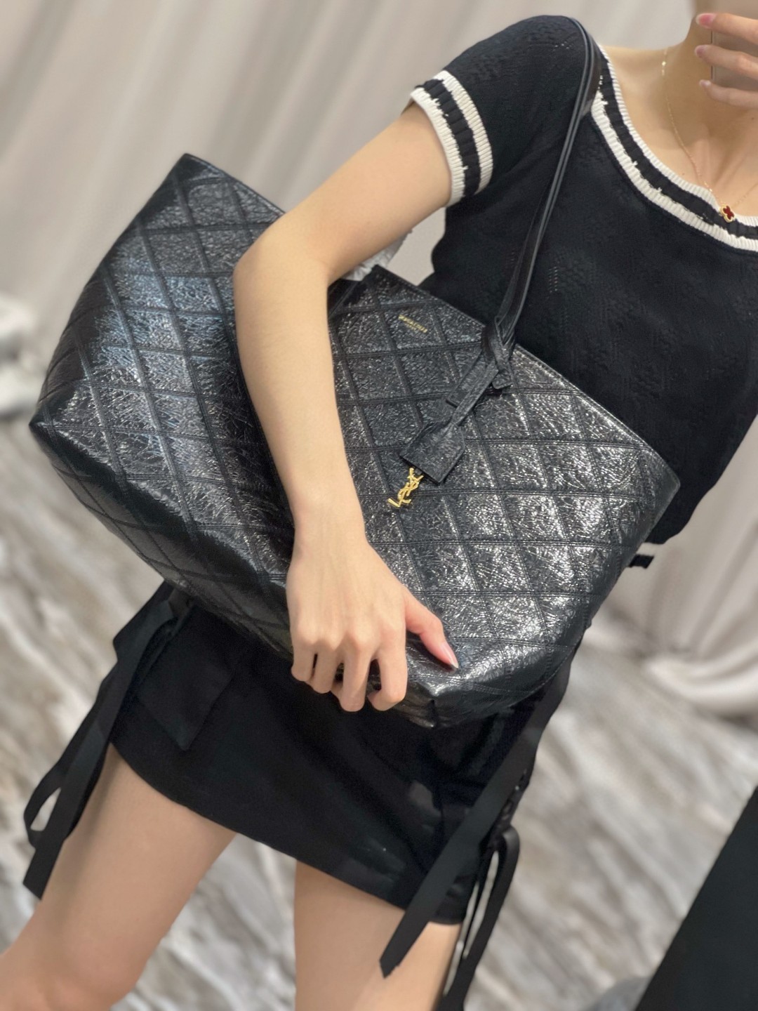 Saint Laurent ysl new shopping bag_