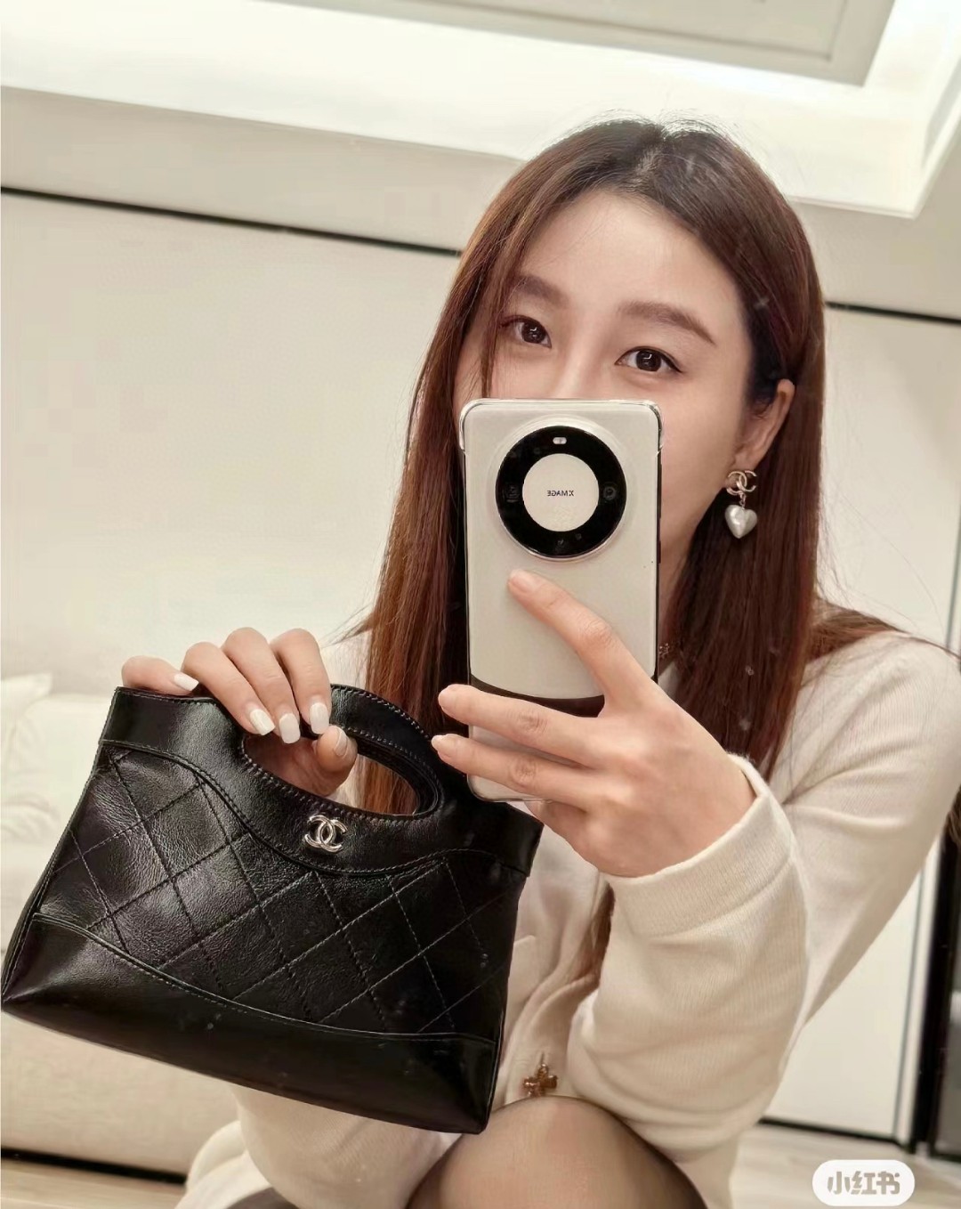 31bag nano launched by 24C! [Color][Color] Super hot! The real thing is also very cute! It is a classic Chanel style that will never go out of st