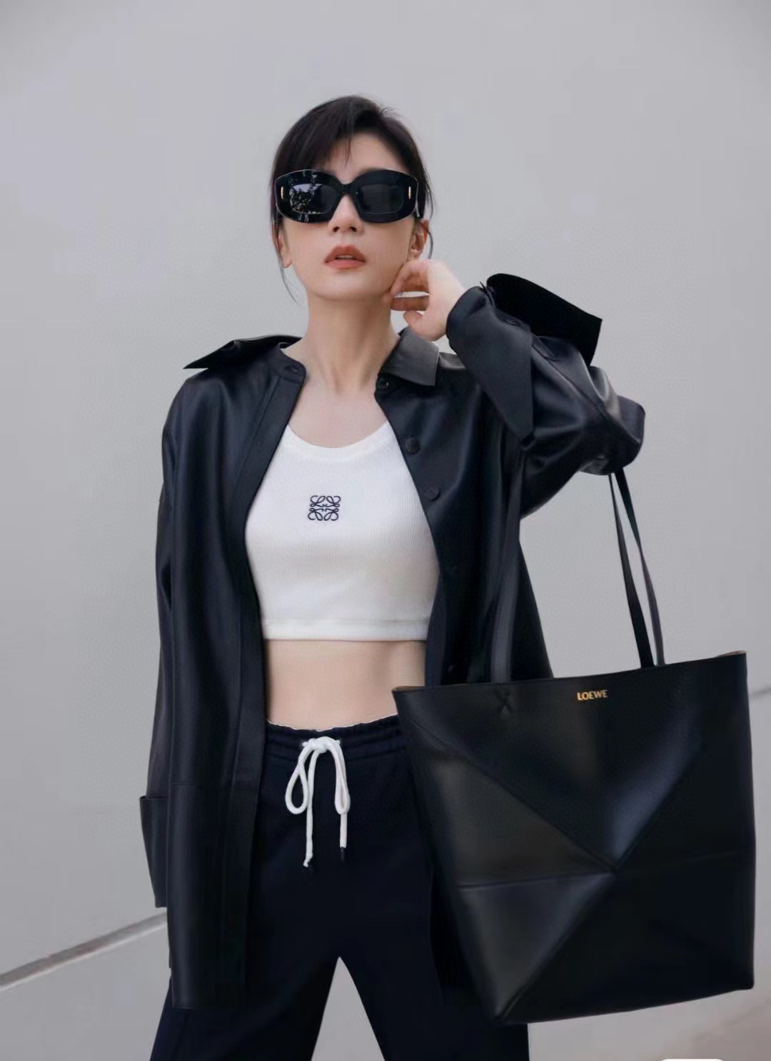 Loewe's new model Large glossy cowhide