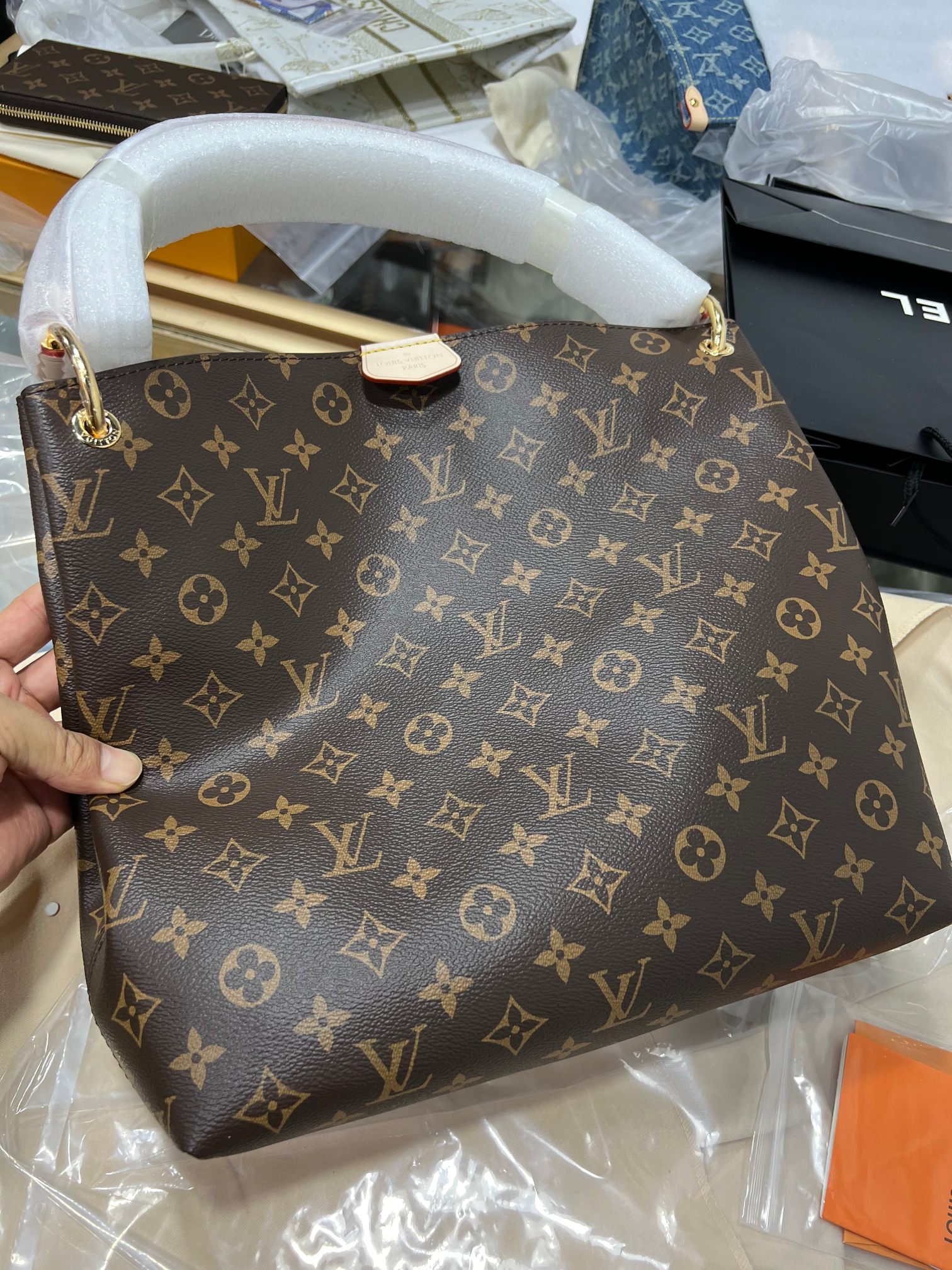 Louis Vuitton LV GRACEFUL Small | Tote bag pokes my heart~