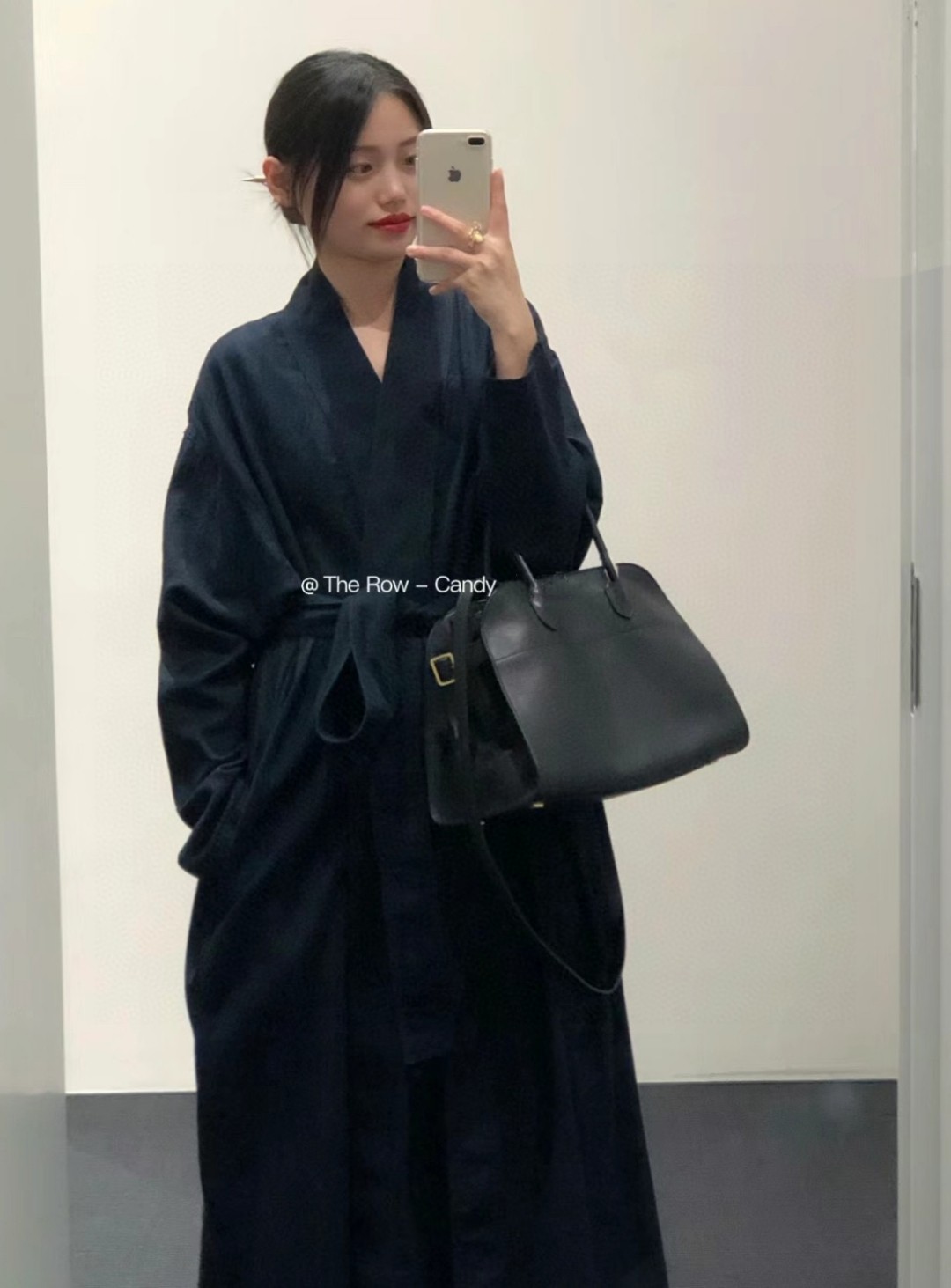 The Row plain black