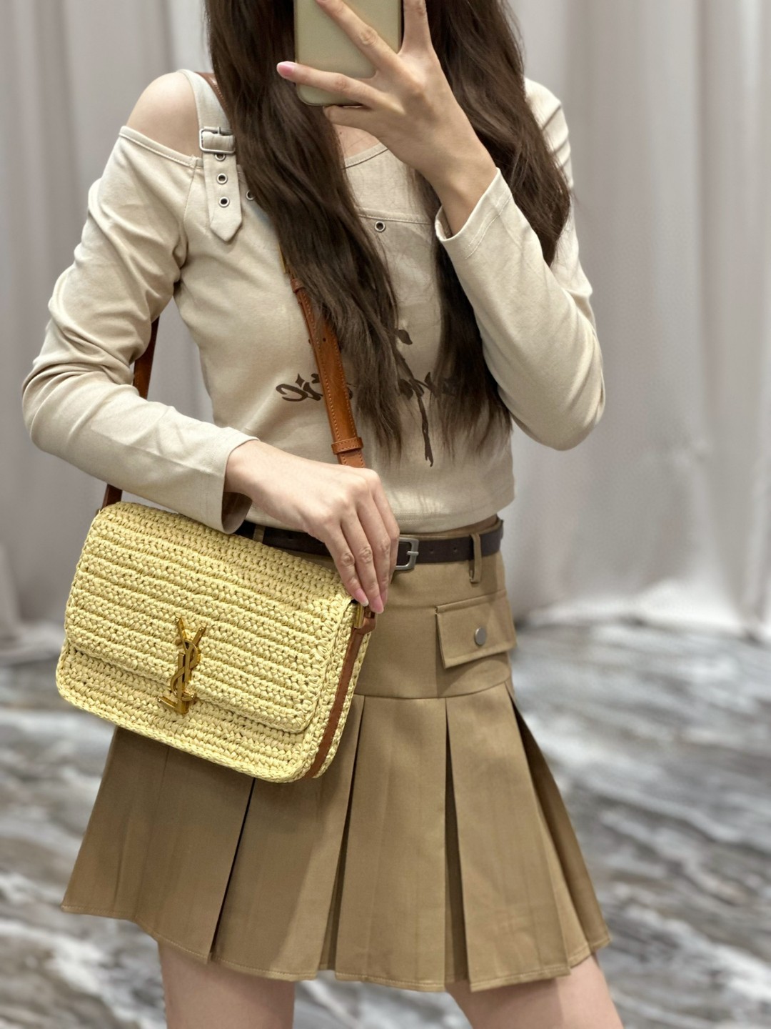 Saint Laurent The quick fall of YSL straw bag