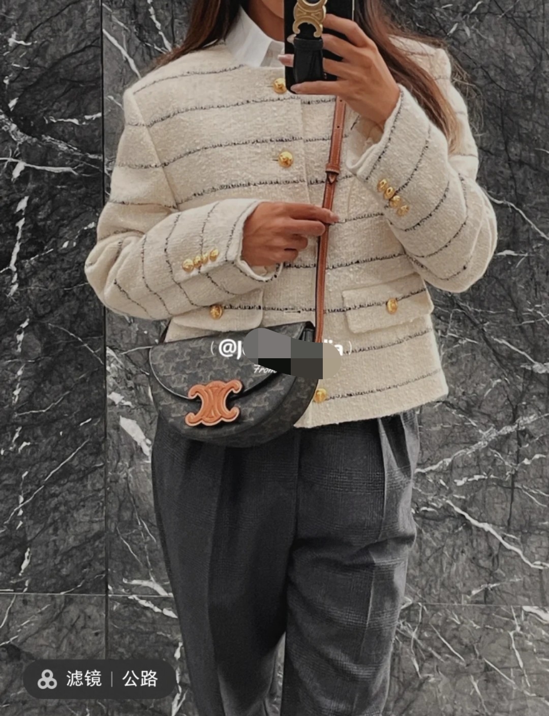 Celine upper body picture~
