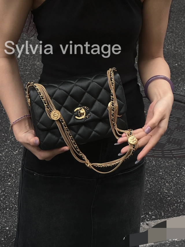 Chanels sense of luxury is visible to the naked eye ~ I love it!