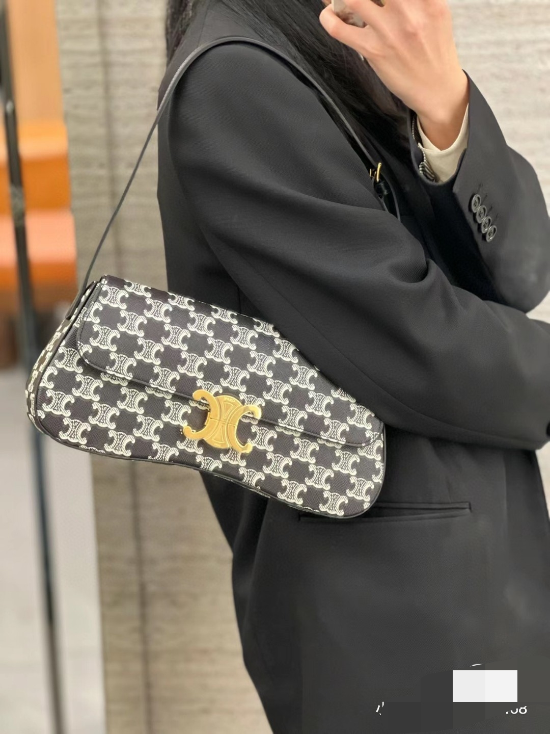 Celine [With full set of packaging] Excellent goods, genuine quality goods, the quality can be compared casually, new products are launched on LO