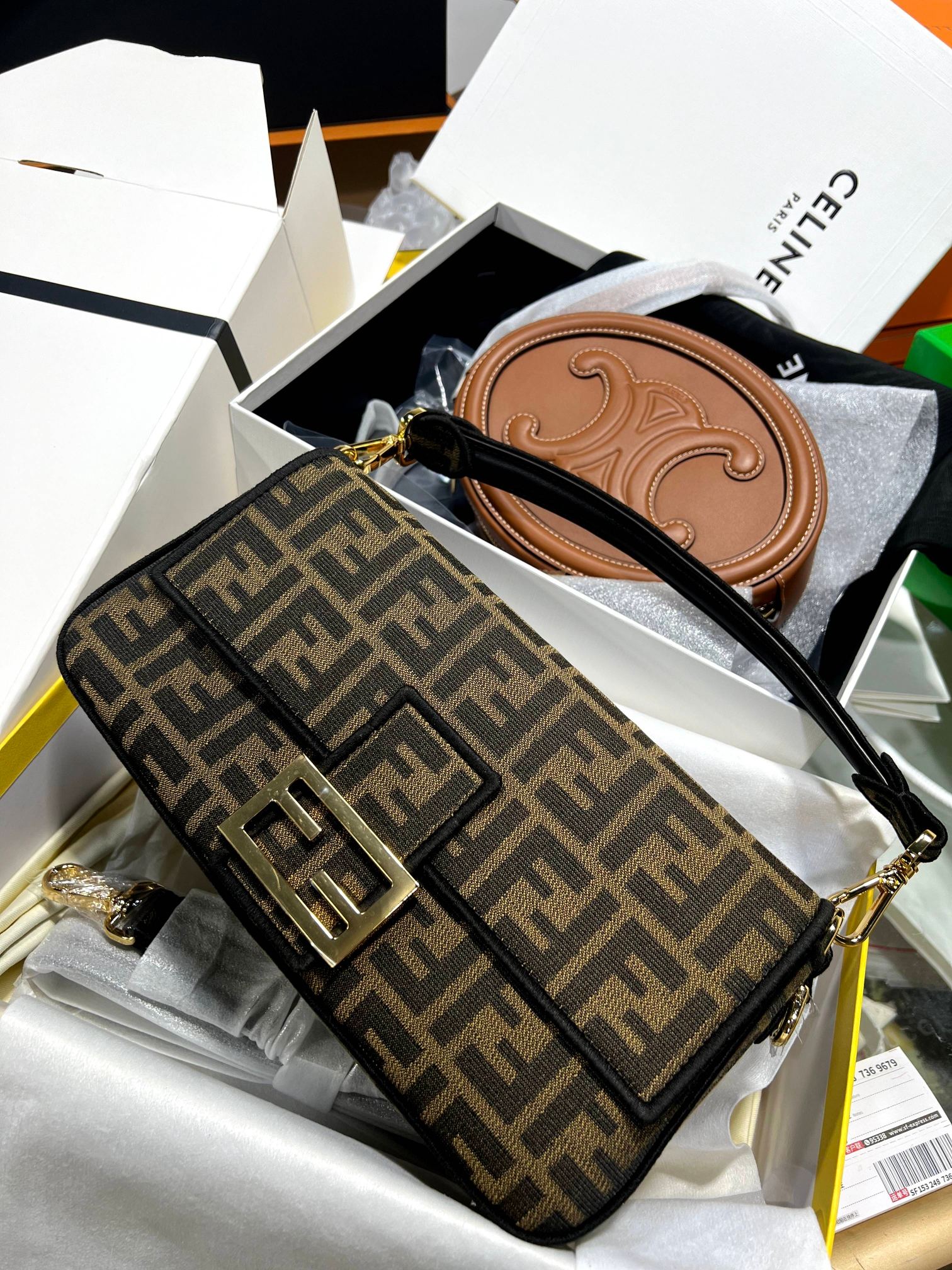 Fendi One of the high-end products that must be released every day