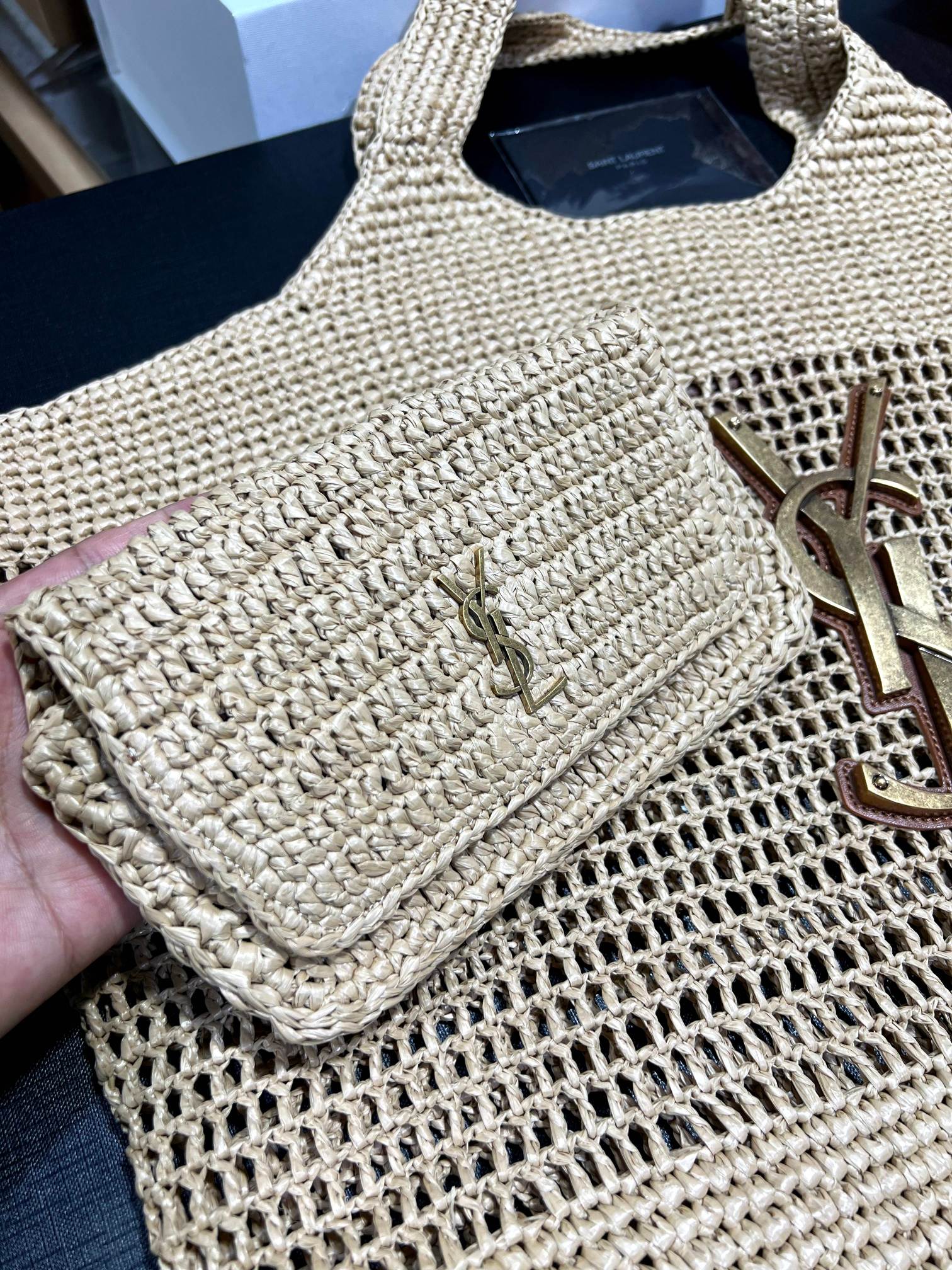 Saint Laurent Matching braided thread, you need to grab the second batch of this bag, the price is eye-opening! ! Pure handmade bags! ICARE_Woven