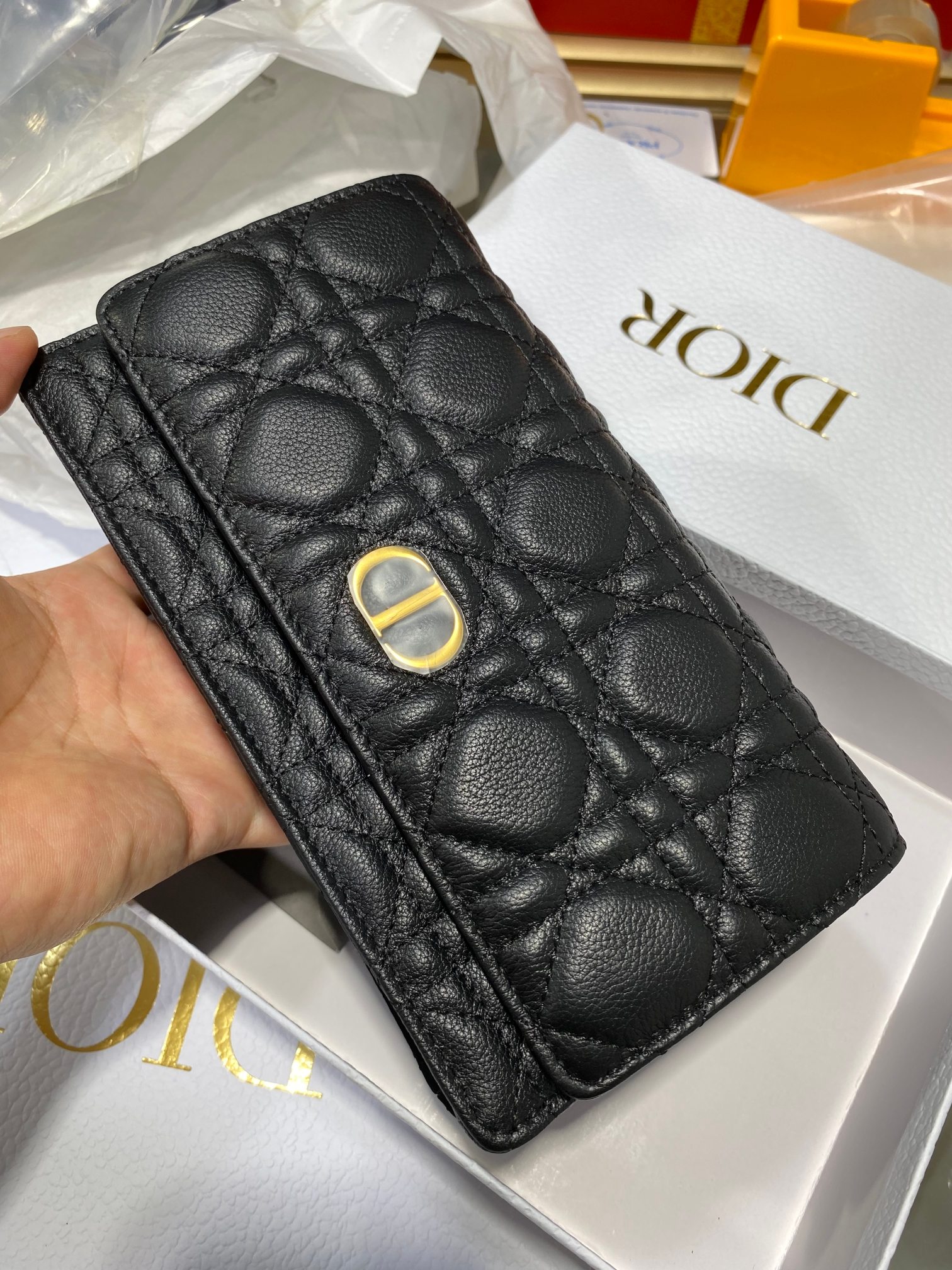The best instant hair black DIOR caro24 diamond chain handbag