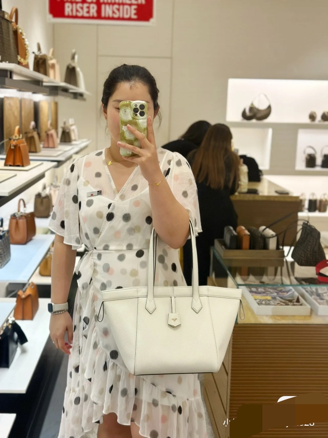 Fendi Product _dkbqf3Wy2RjLgVNlkM0WV1LY7B1vx7cwN40a9Ug