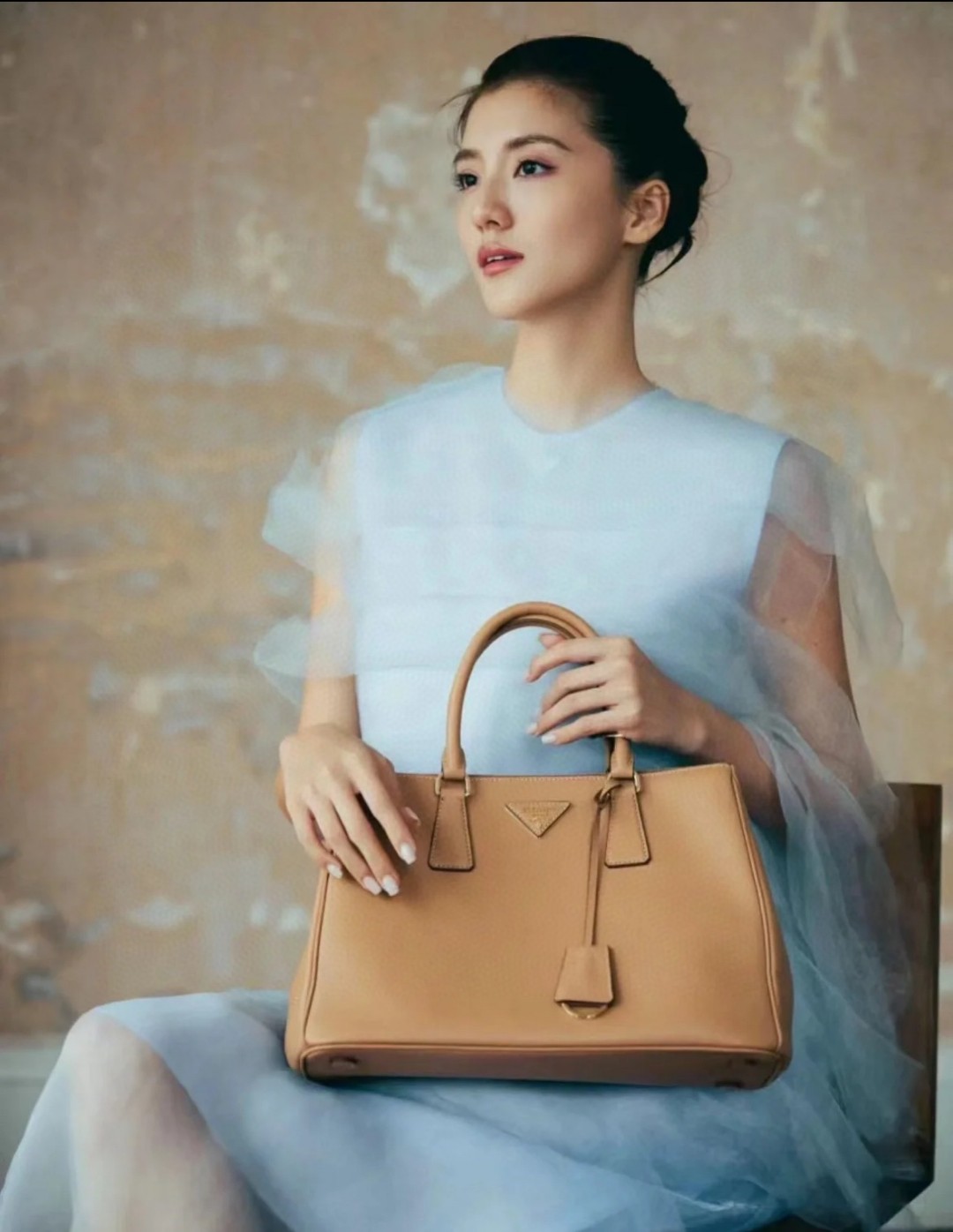 Prada P family (1BA274 plain leather) new killer bag, original Saffiano cowhide, leather double handles, detachable adjustable leather shoulder s