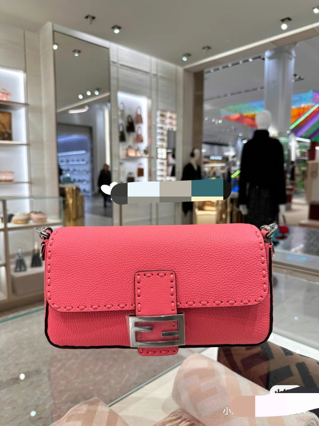 Fendi Product _d_ZqffzBfh9oDgYz9pSwwIpuj6NfJnh_I0vPHrQ