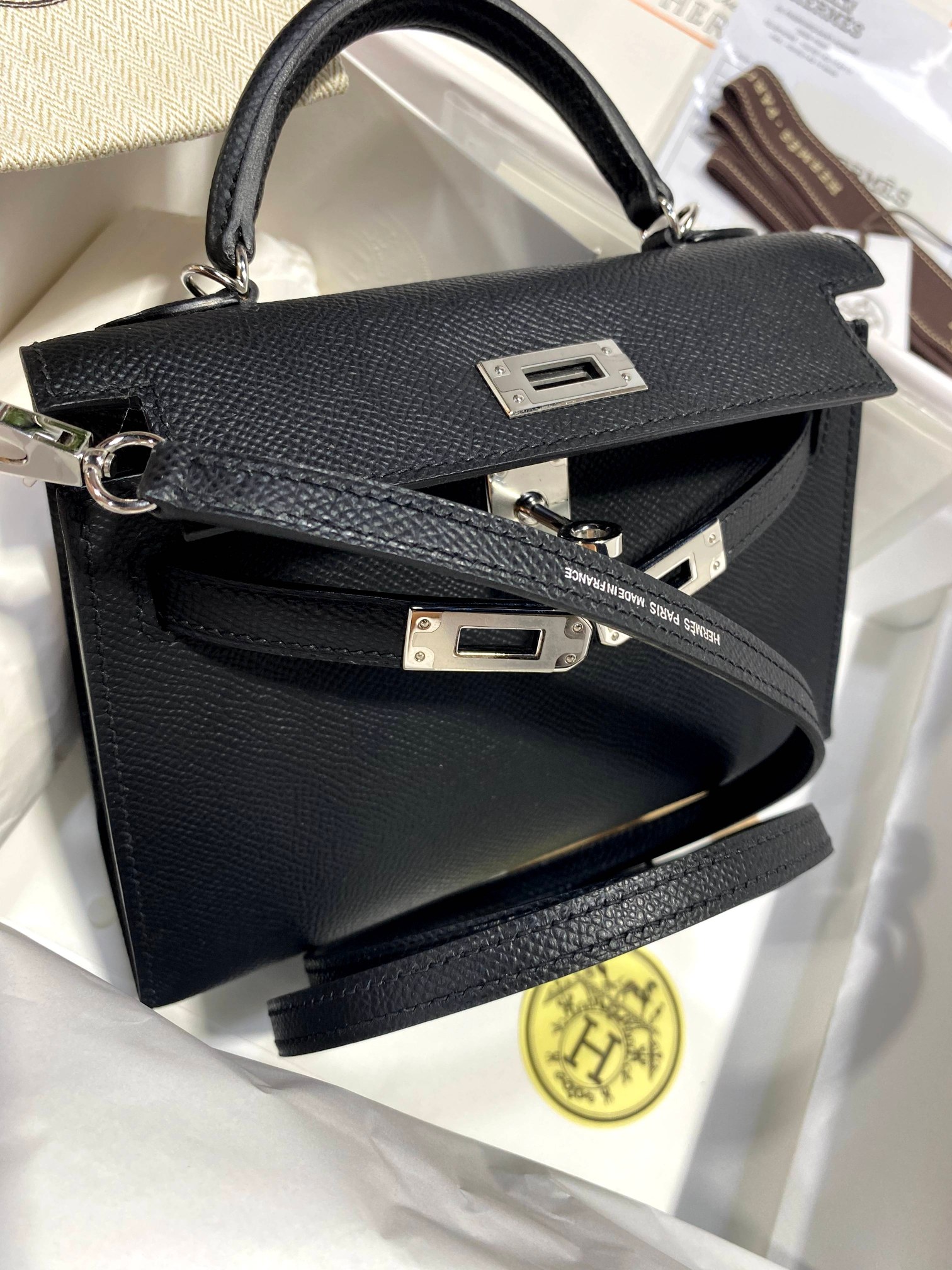 Hermès Working overtime on weekends to focus on key points