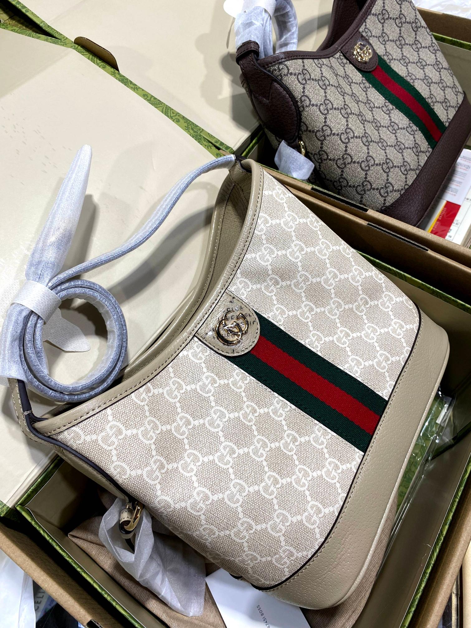 Gucci The high-end products that must be released every day during summer overtime continue to be released in seconds.