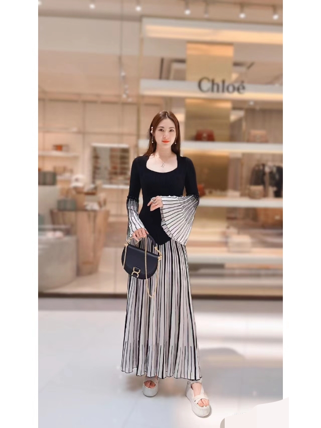 Chloé Product _dBqqfZX_mZOoBxf8Pg9FlEbd6bEURS3jj5p0vfg