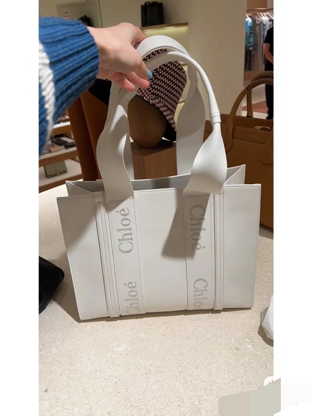 Chloé Chloe details