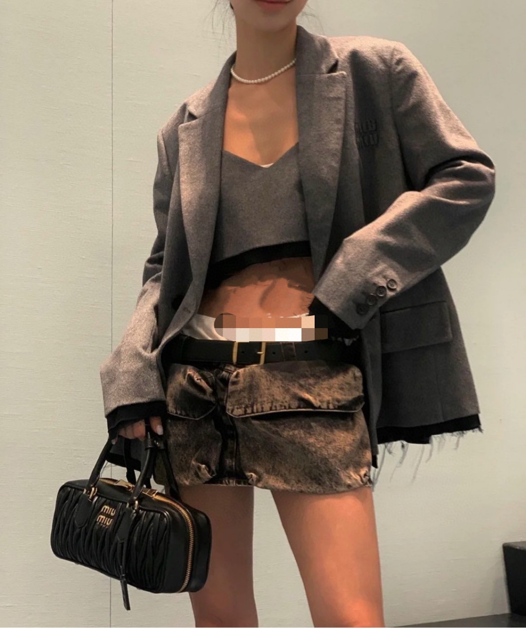 Miu Miu MiuMiu|Big pleated blackhot mess