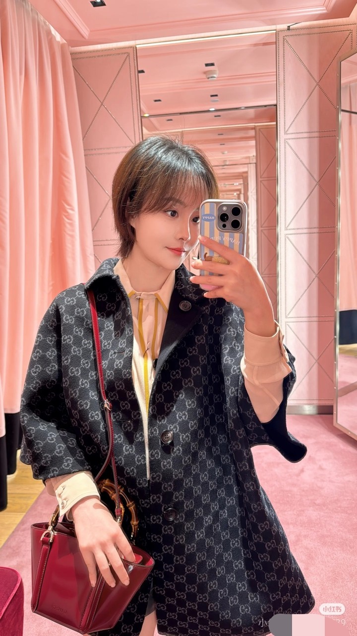 Gucci Product _dflqfEl2580dW411hcbav10_kd80fkR0UMx5_0A