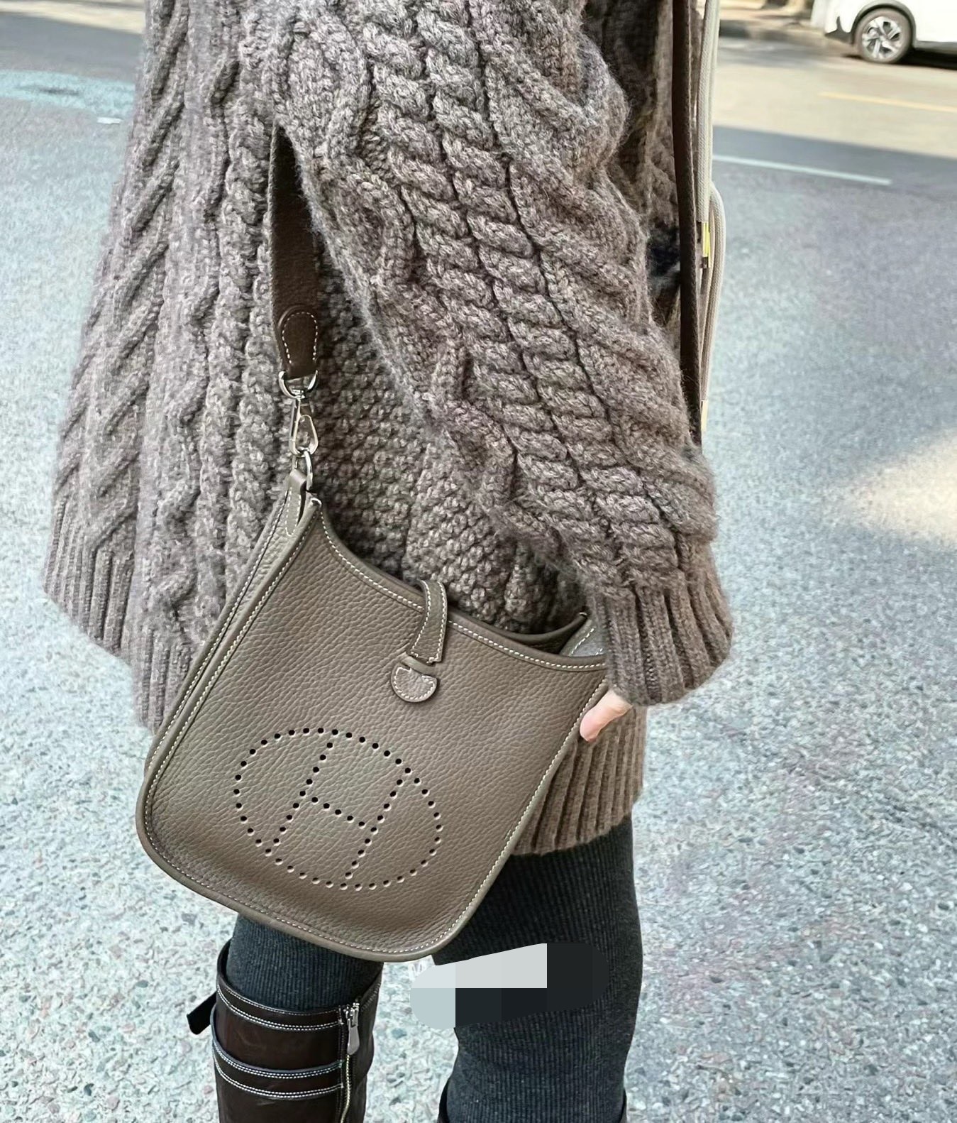 Hermès Advanced upper body diagram
