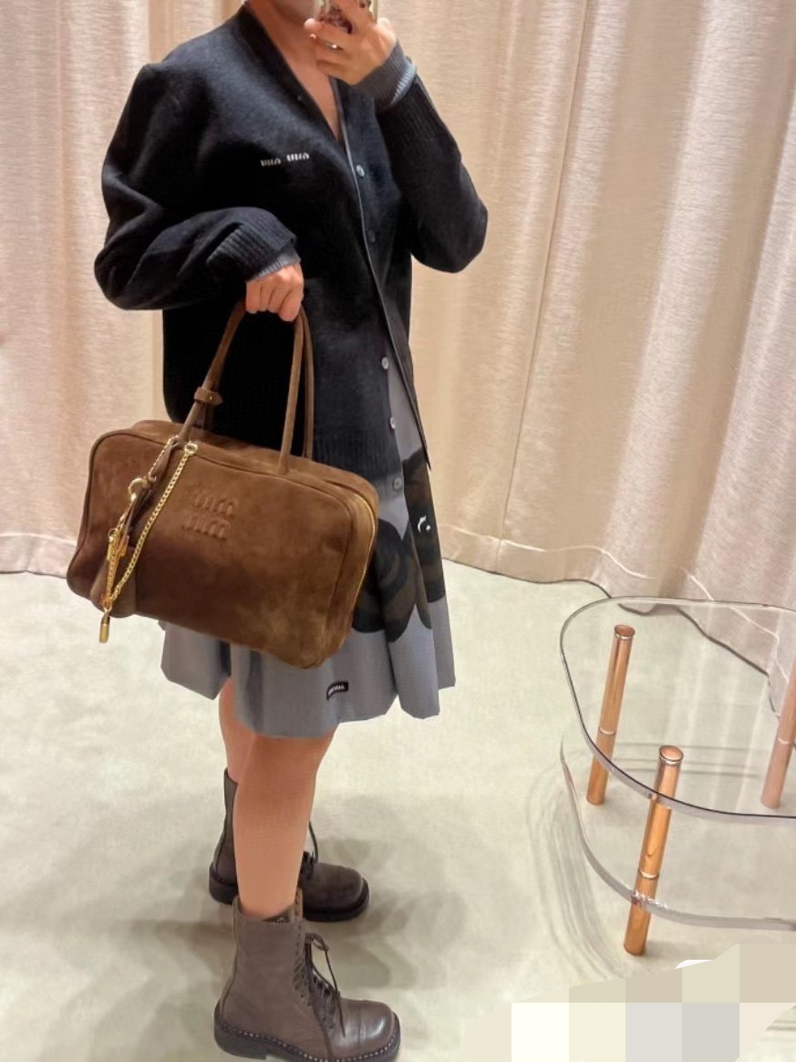 Miu Miu It will be miumius home court this year and next.