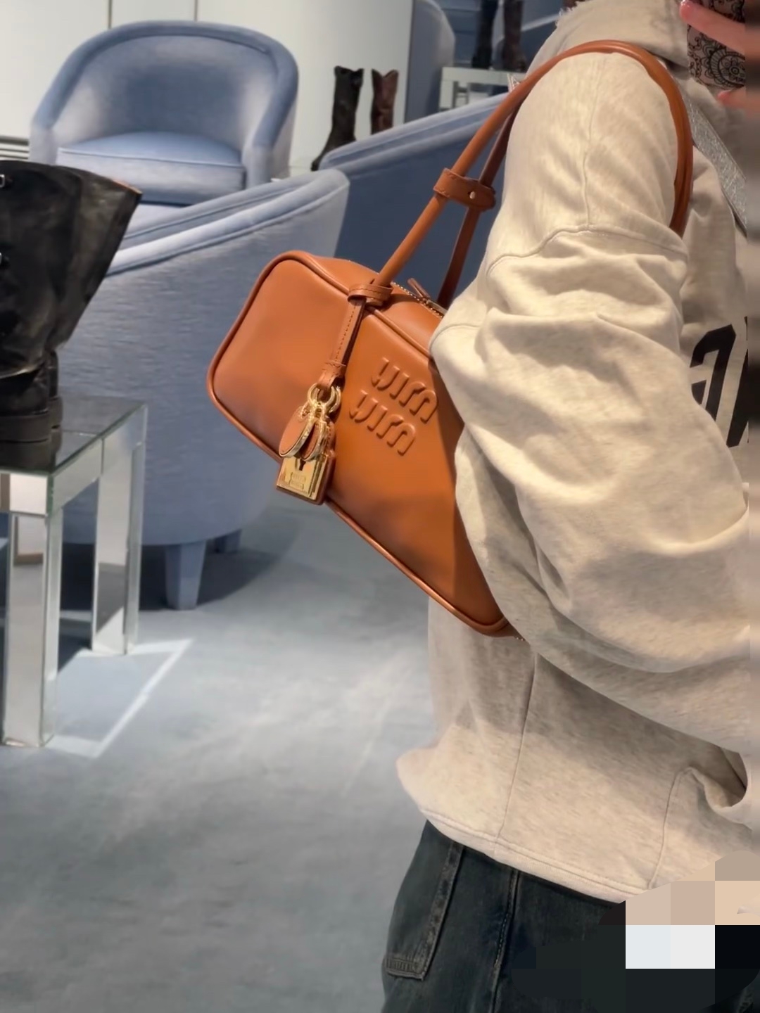 Miu Miu Upper body effect! College style and casual style are easy to choose~